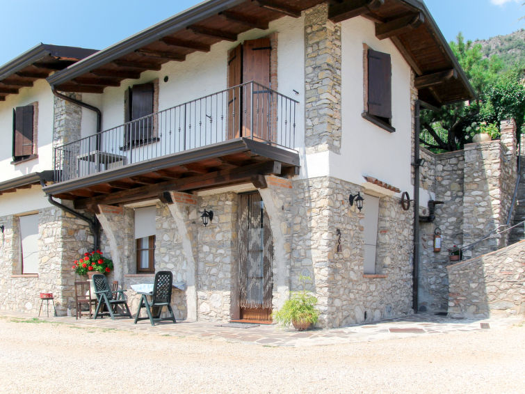 Search and Stay destination Voiandes, Lombardia - Italy from AU$ 133. La Tartufaia