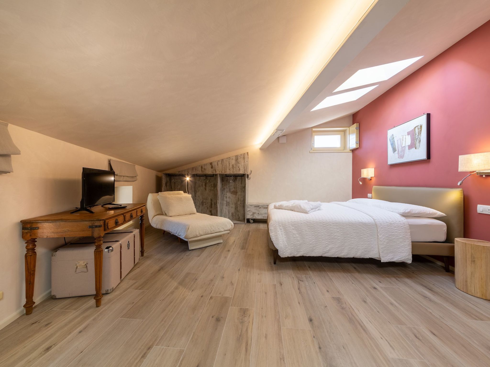 Wohnung in Voltino mit Privatparkplatz-Image-tags.info