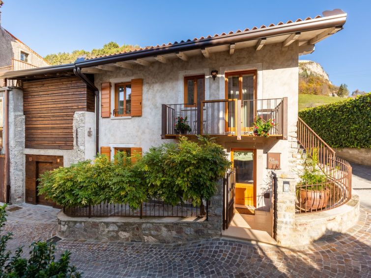 Appartement met bergzicht in het centrum van Limone sul Garda in Limone sul Garda