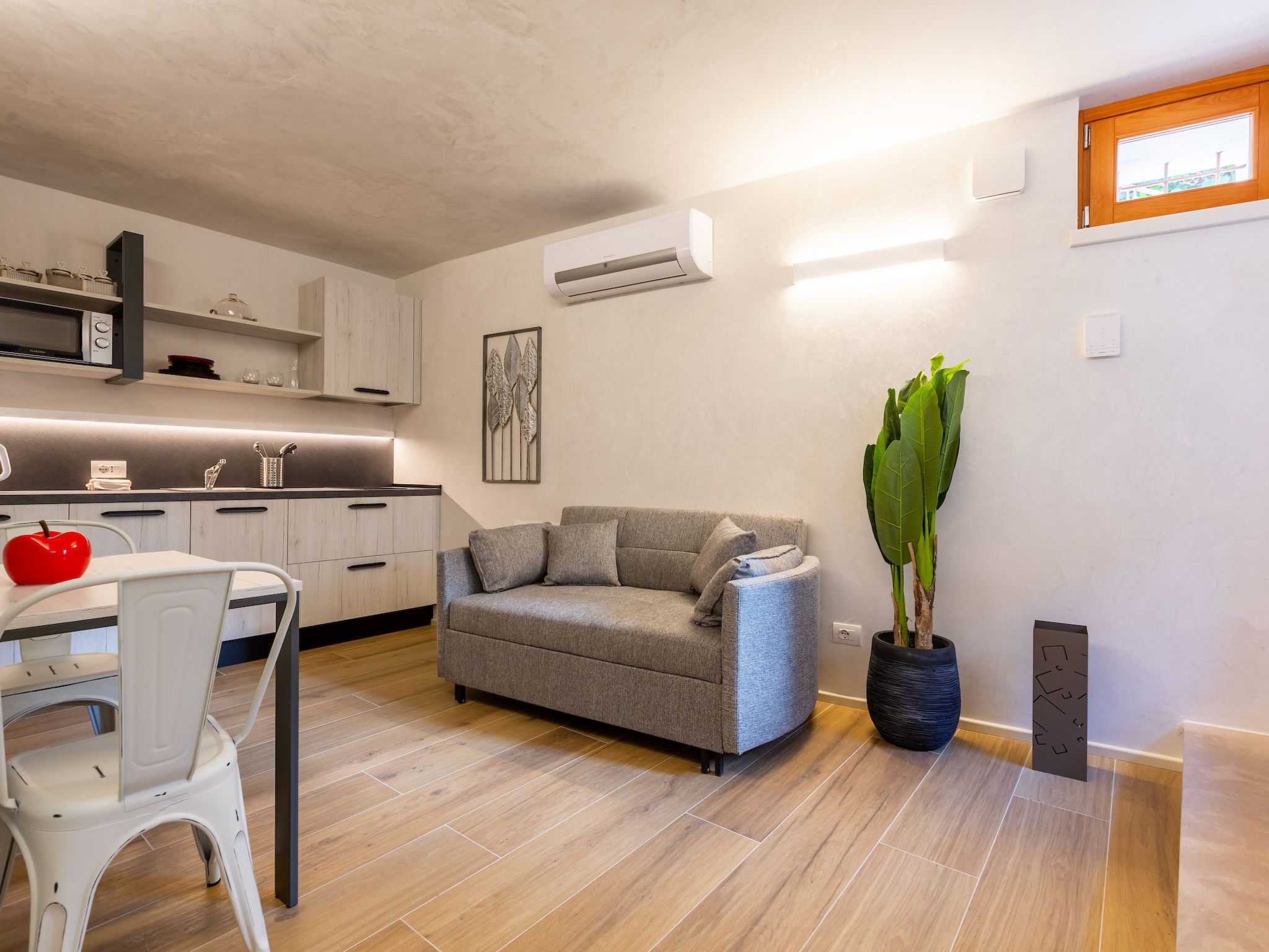 Wohnung in Voltino mit Garten-Image-tags.info