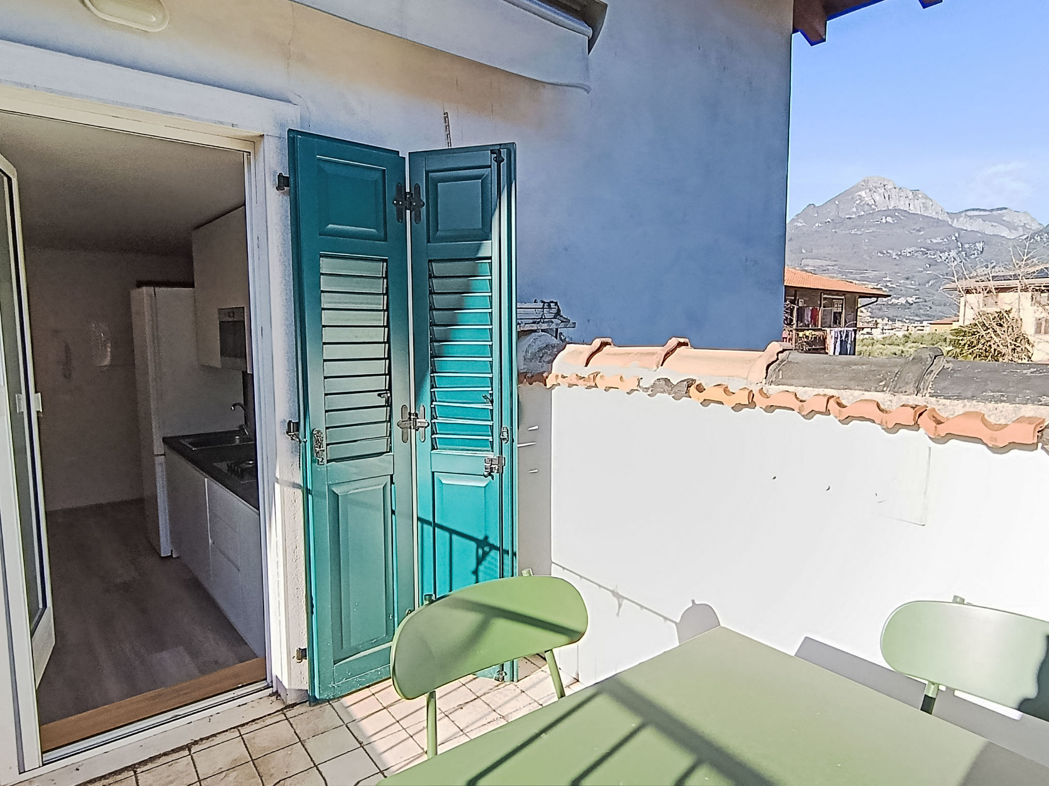 Tra gli Ulivi-Buiten