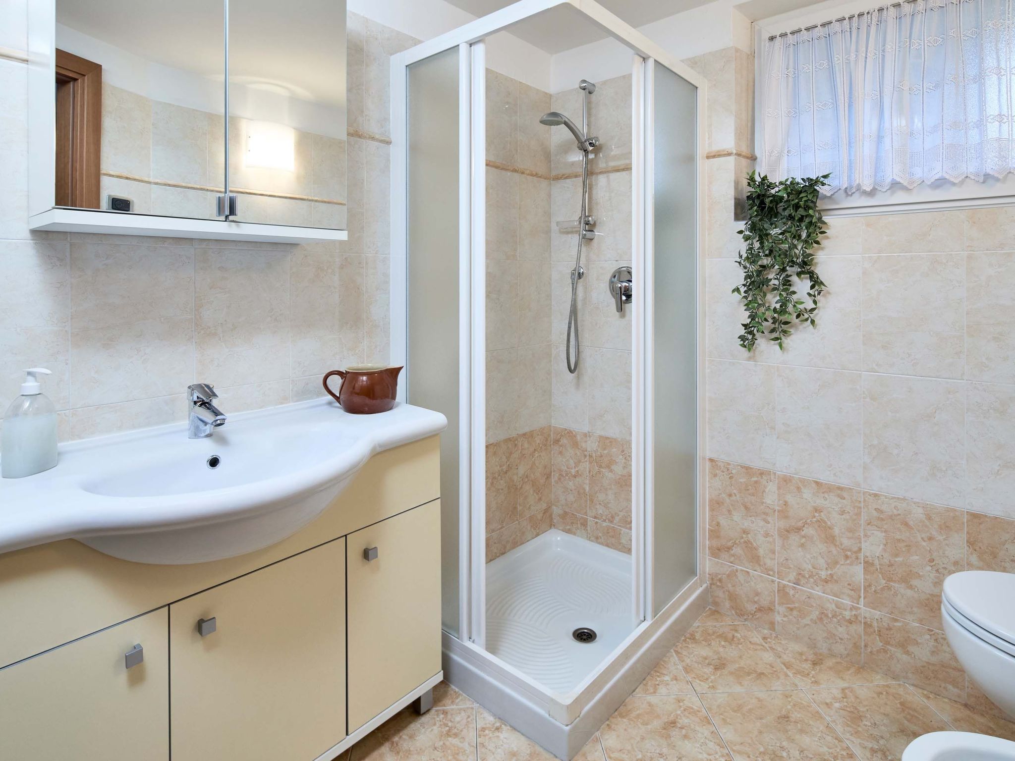 Freistehende Villa mit großem Innenhof BV7-Inside