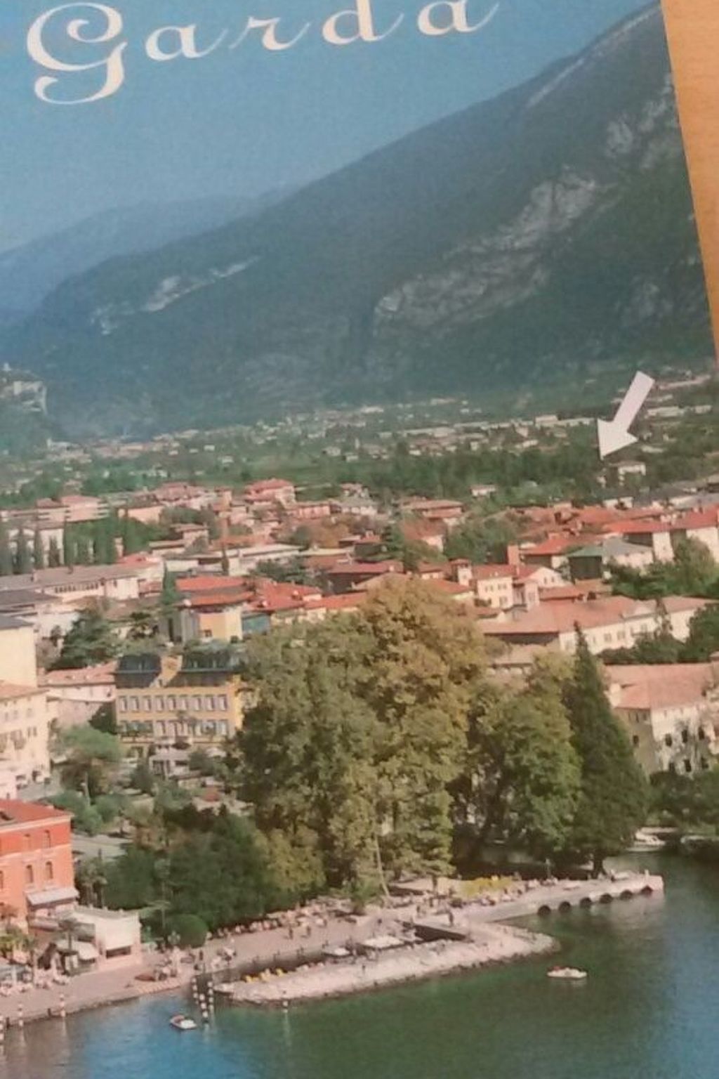 Villa im Grünen in Riva del Garda mit Garten-Inside