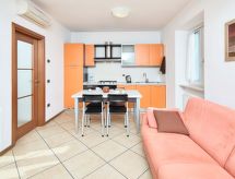 Große Wohnung mit Balkon BV6