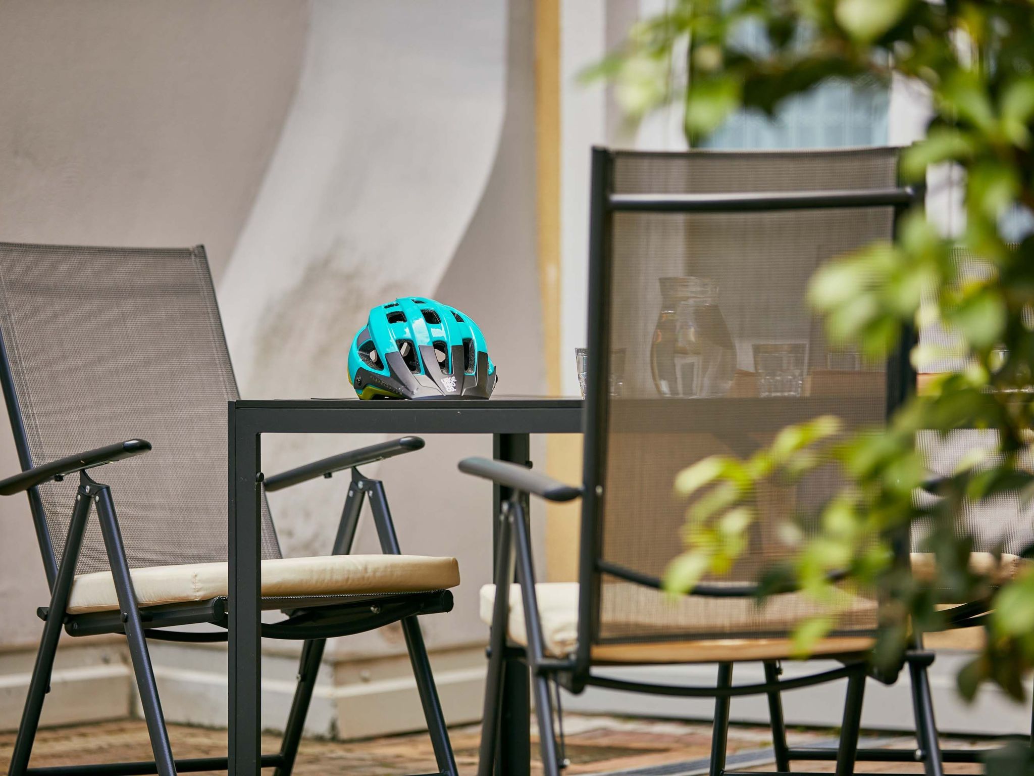 Schönes Dachgeschosszimmer mit großem Balkon BV5-Inside