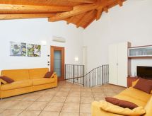 Superior penthouse met groot balkon en panoramisch uitzicht over het Gardameer - thumbnail 1
