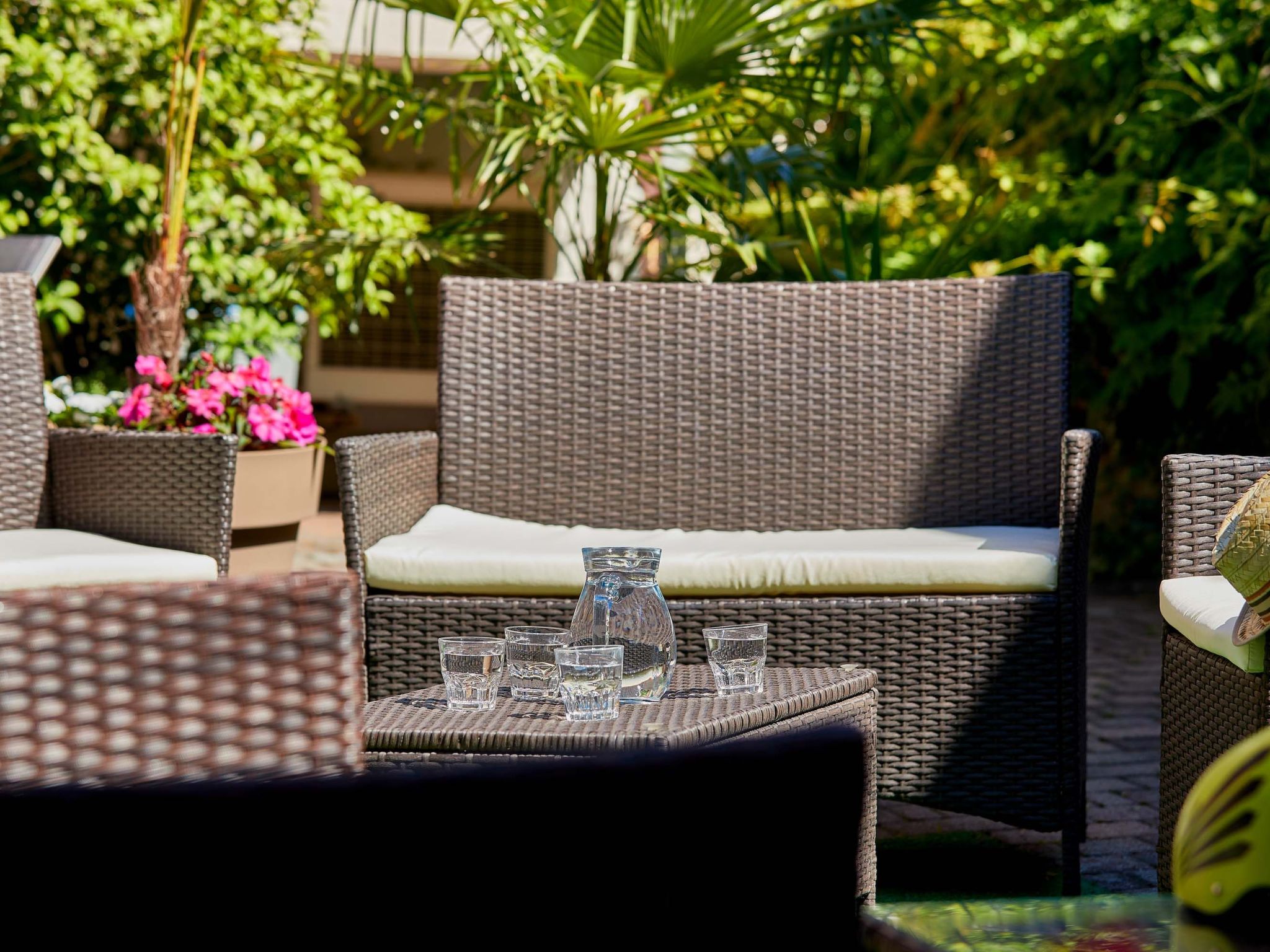 Superior-Dachgeschosszimmer mit großem Balkon BV4-Inside