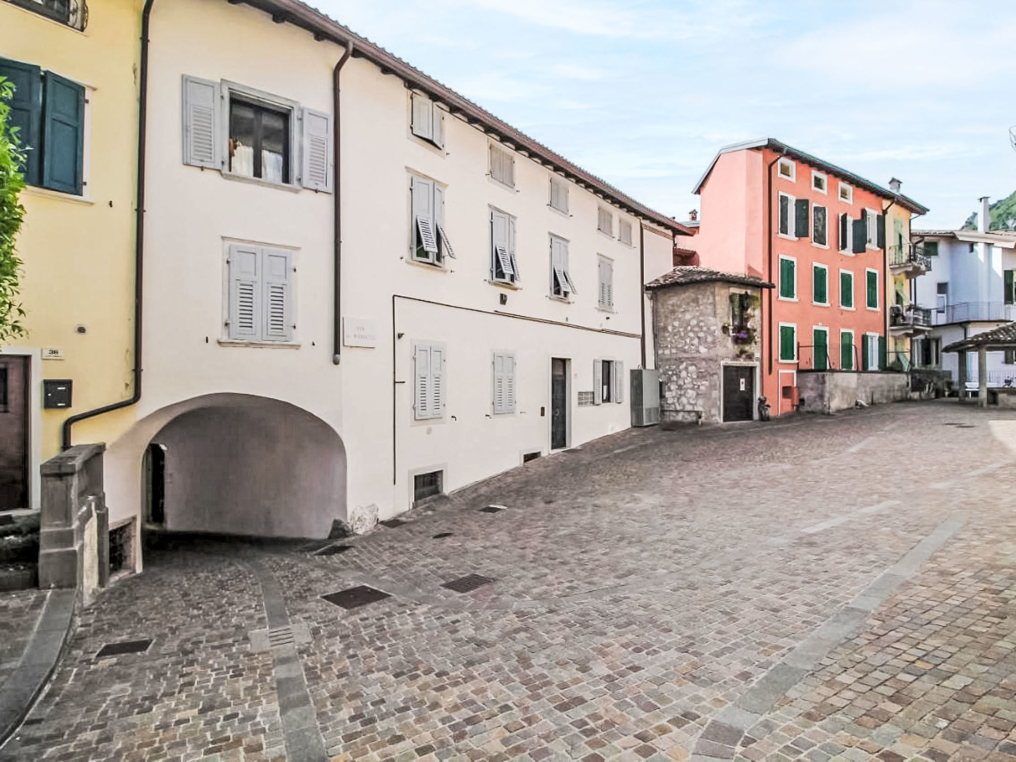 Riva-Buiten