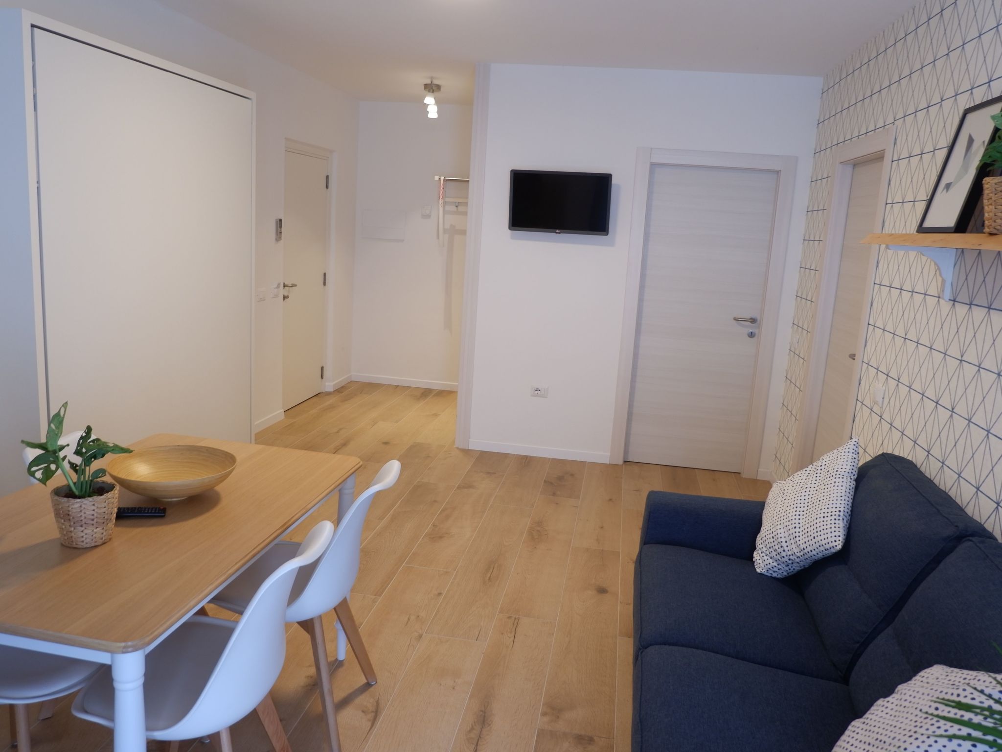 Für 2 Personen  + 3 Kinder ca. 70 m&sup2- in Torbole, Oberitalienische Seen (Ga