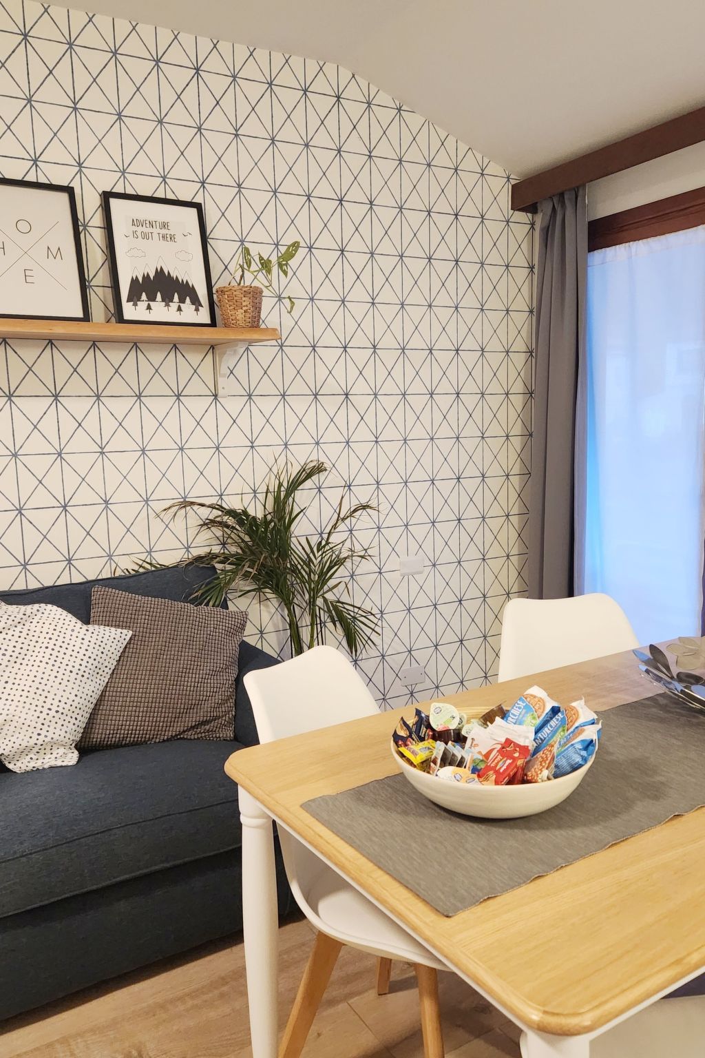 Für 2 Personen  + 3 Kinder ca. 70 m&sup2- in Torbole, Oberitalienische Seen (Ga - Binnen