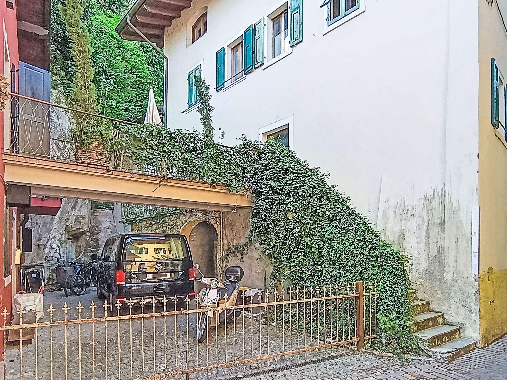 Via Monte Brione - Outside