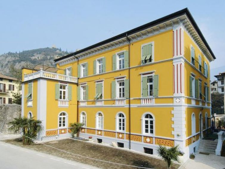 Search and Stay Destinations. Holidays Rentals in Arco, Autonomous Province of Trento - Trentino-South Tyrol - Italy
