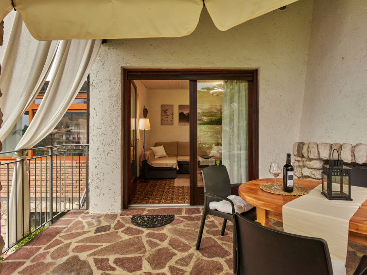 Search and Stay destination Provincia di Verona, Veneto - Italy from AU$ 219. Rocchetta