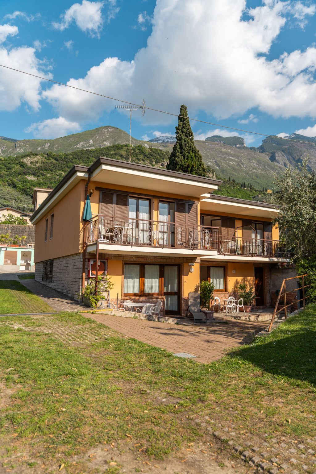 Einzimmerwohnung mit Wasserblick-Binnen