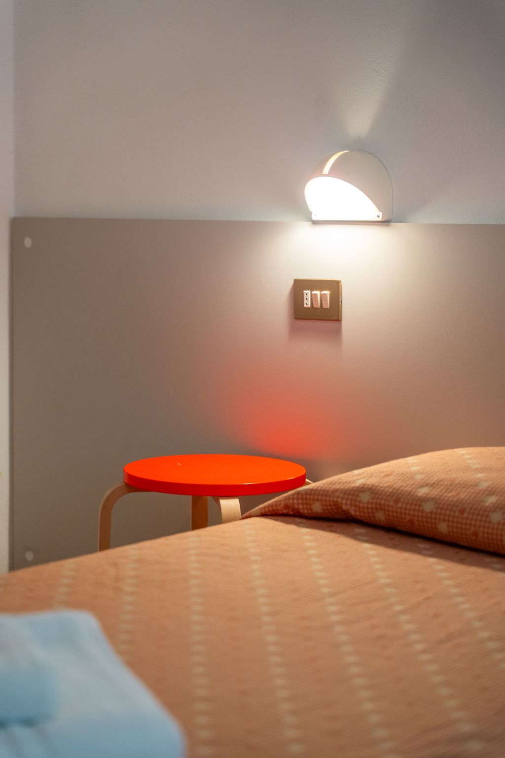 Photo of Ruhige Drei-Zimmer-Wohnung im Grünen mit Seeblick