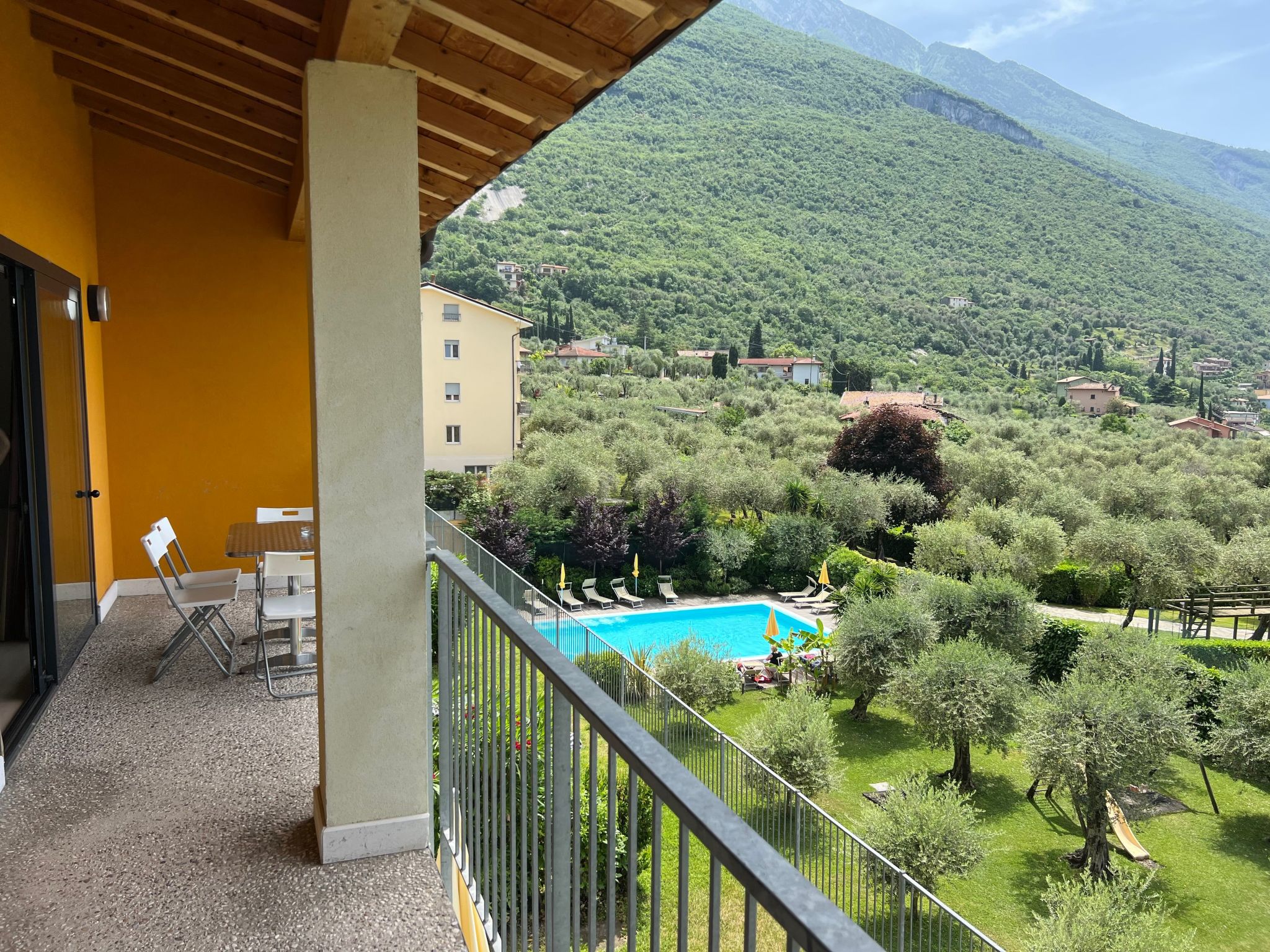 Zwei-Zimmer-Wohnung mit Seeblick-Image-tags.info