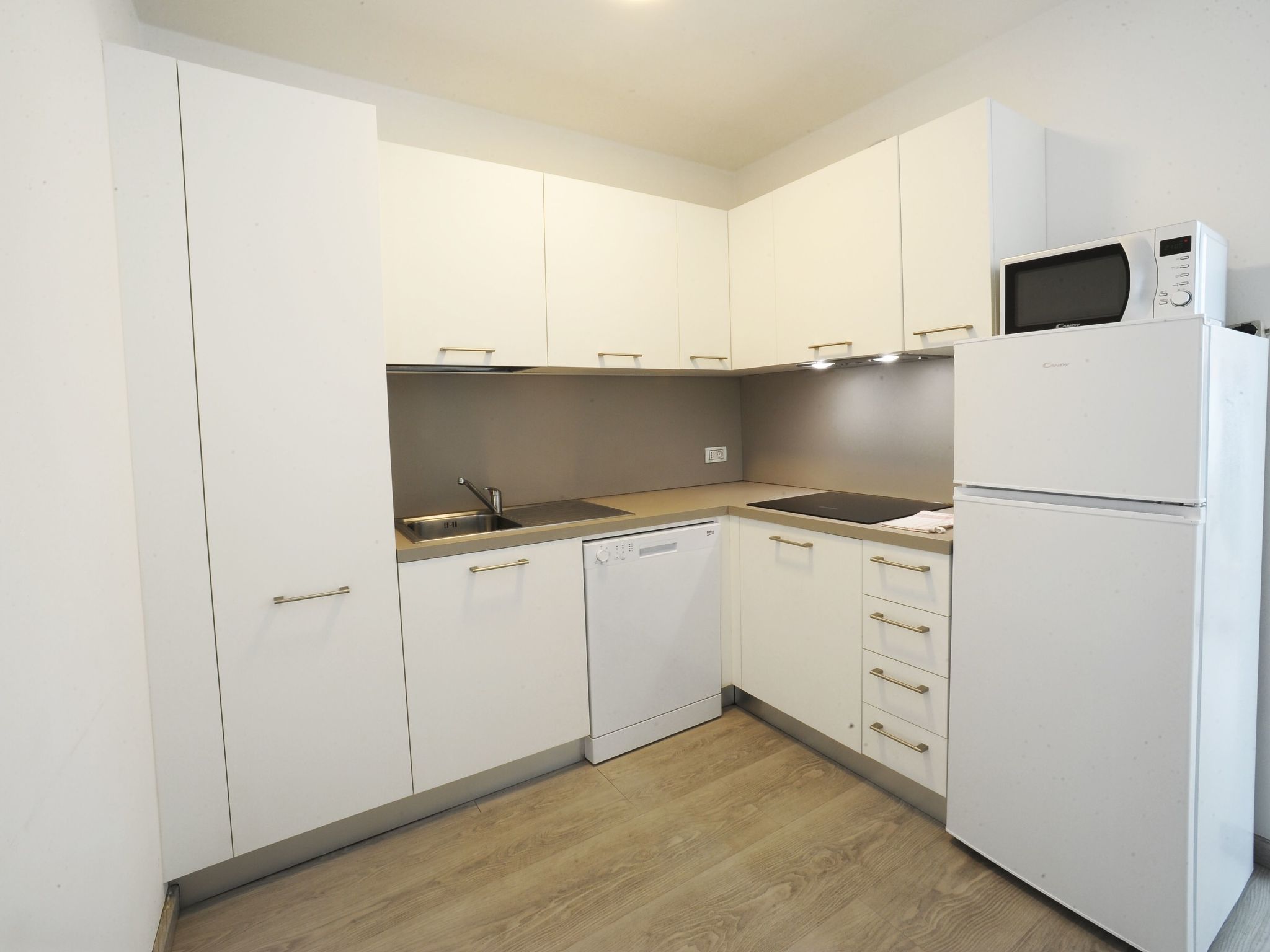 Dreizimmerwohnung mit direktem Zugang zum Garten-Image-tags.info