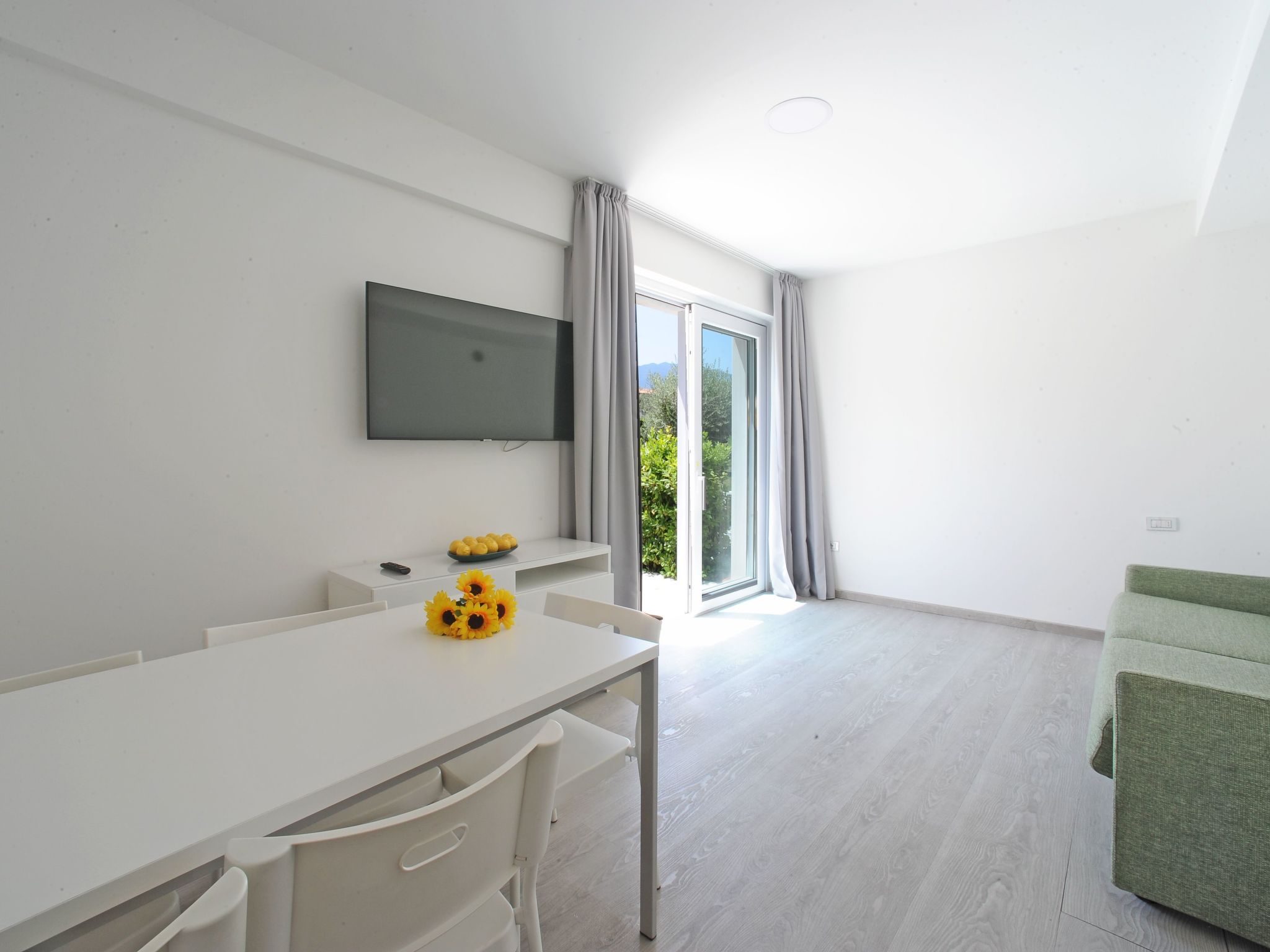 Dreizimmerwohnung mit direktem Zugang zum Garten-Image-tags.info