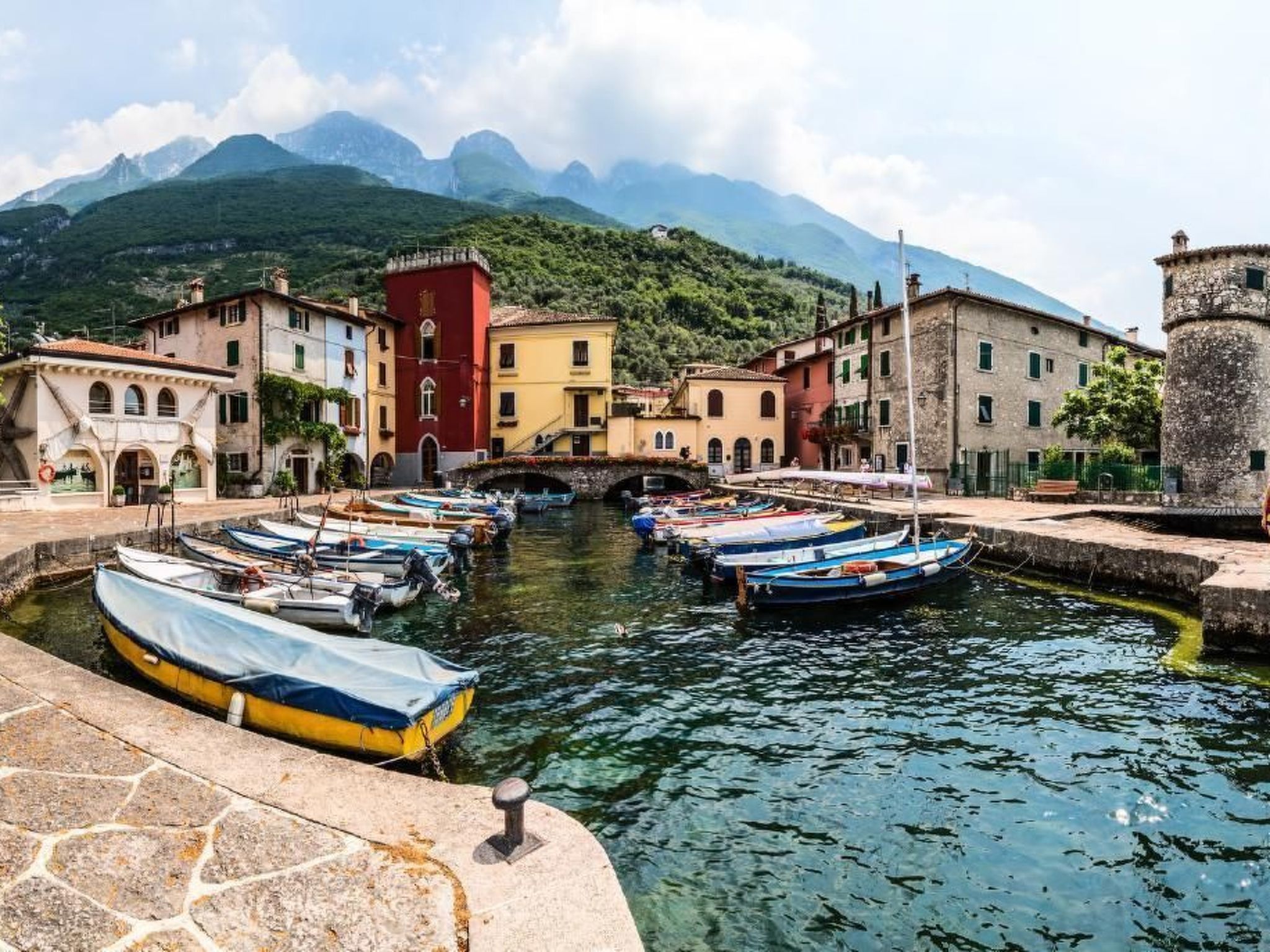 Traumhafter Rustico direkt am Ufer des Gardasees-Binnen