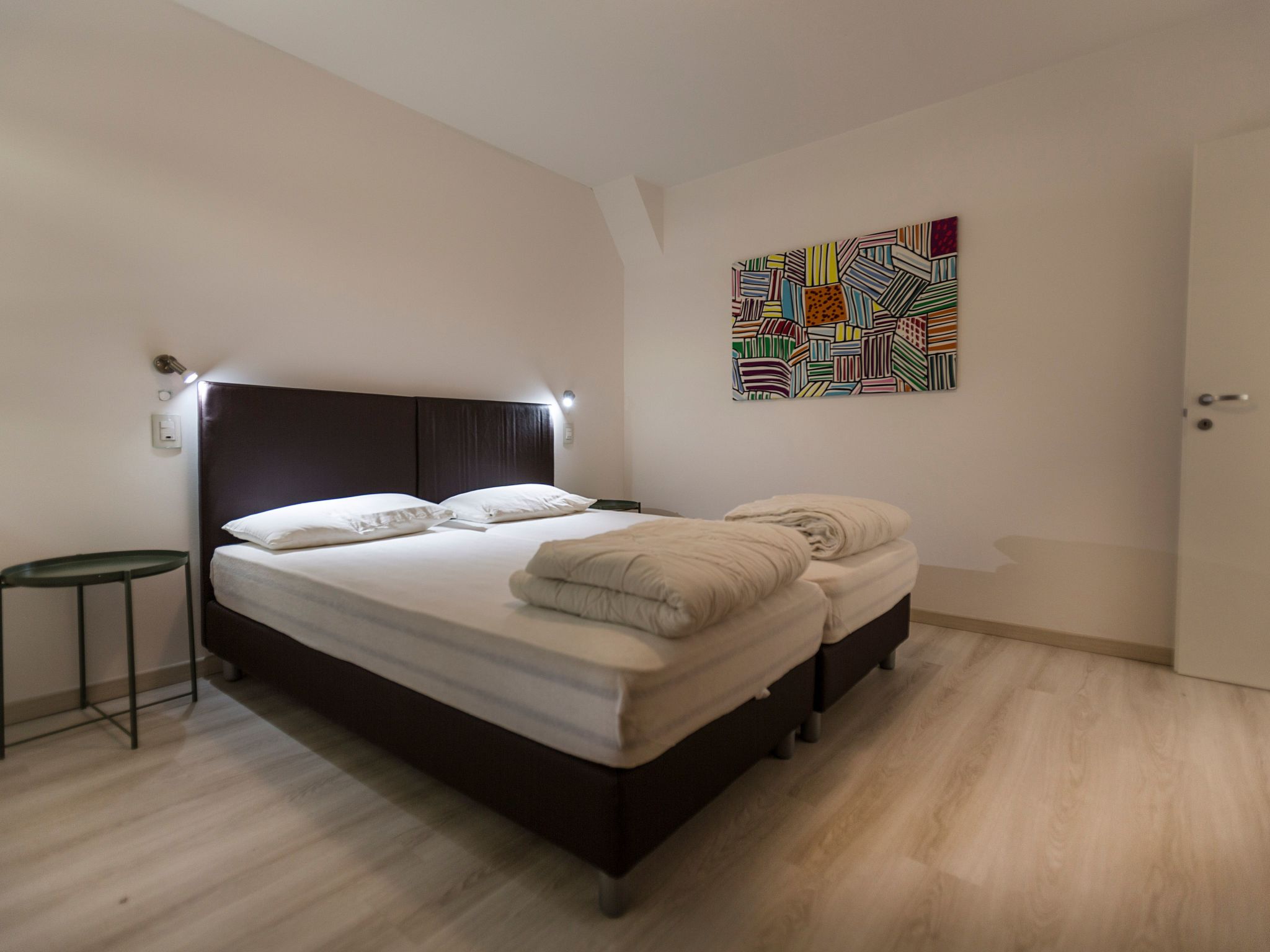 Zwei-Zimmer-Wohnung mit Seeblick, Grill und Gemeinschaftspool-Image-tags.info