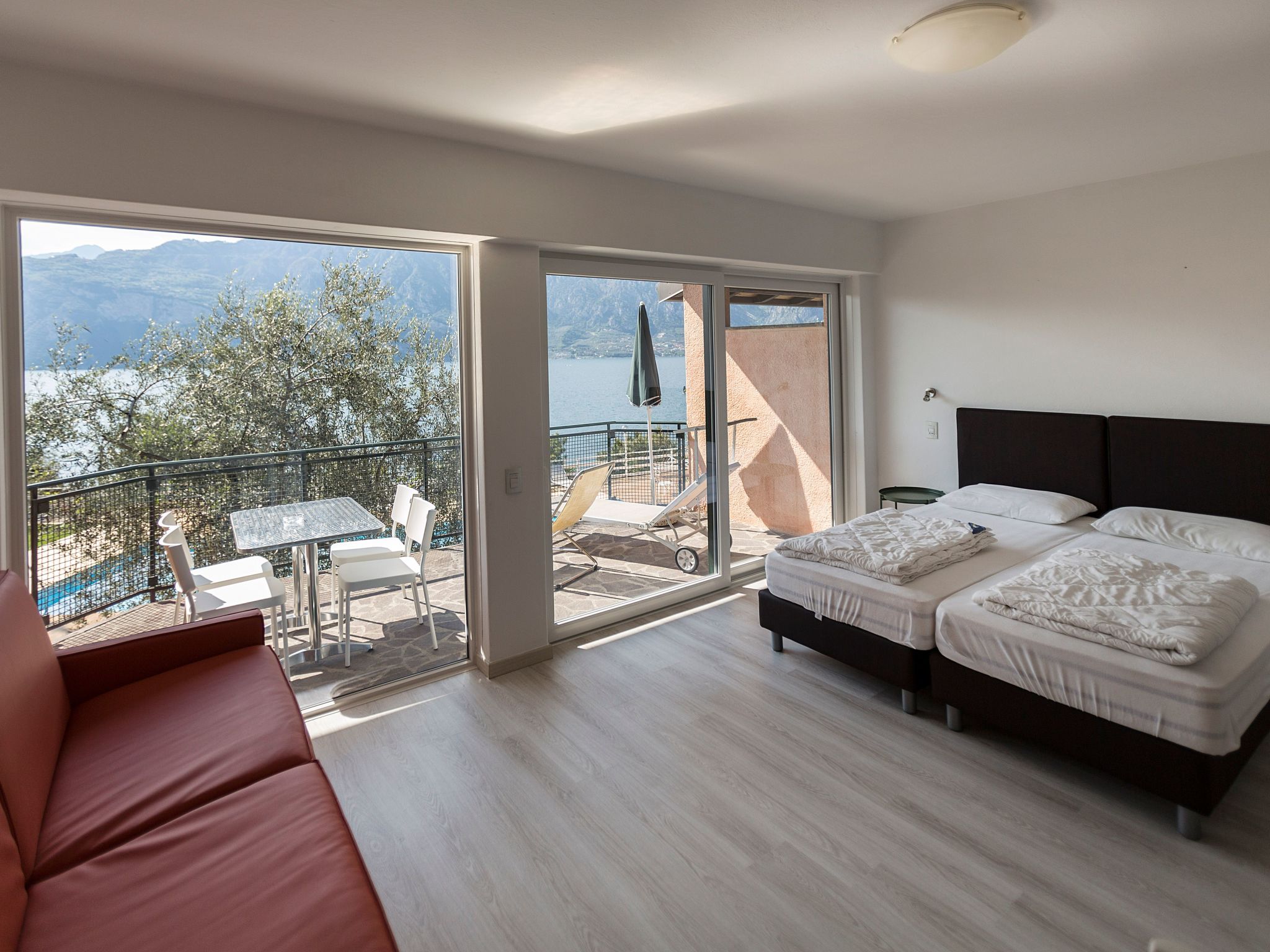 Studio mit Seeblick, BBQ und Gemeinschaftspool-Image-tags.info