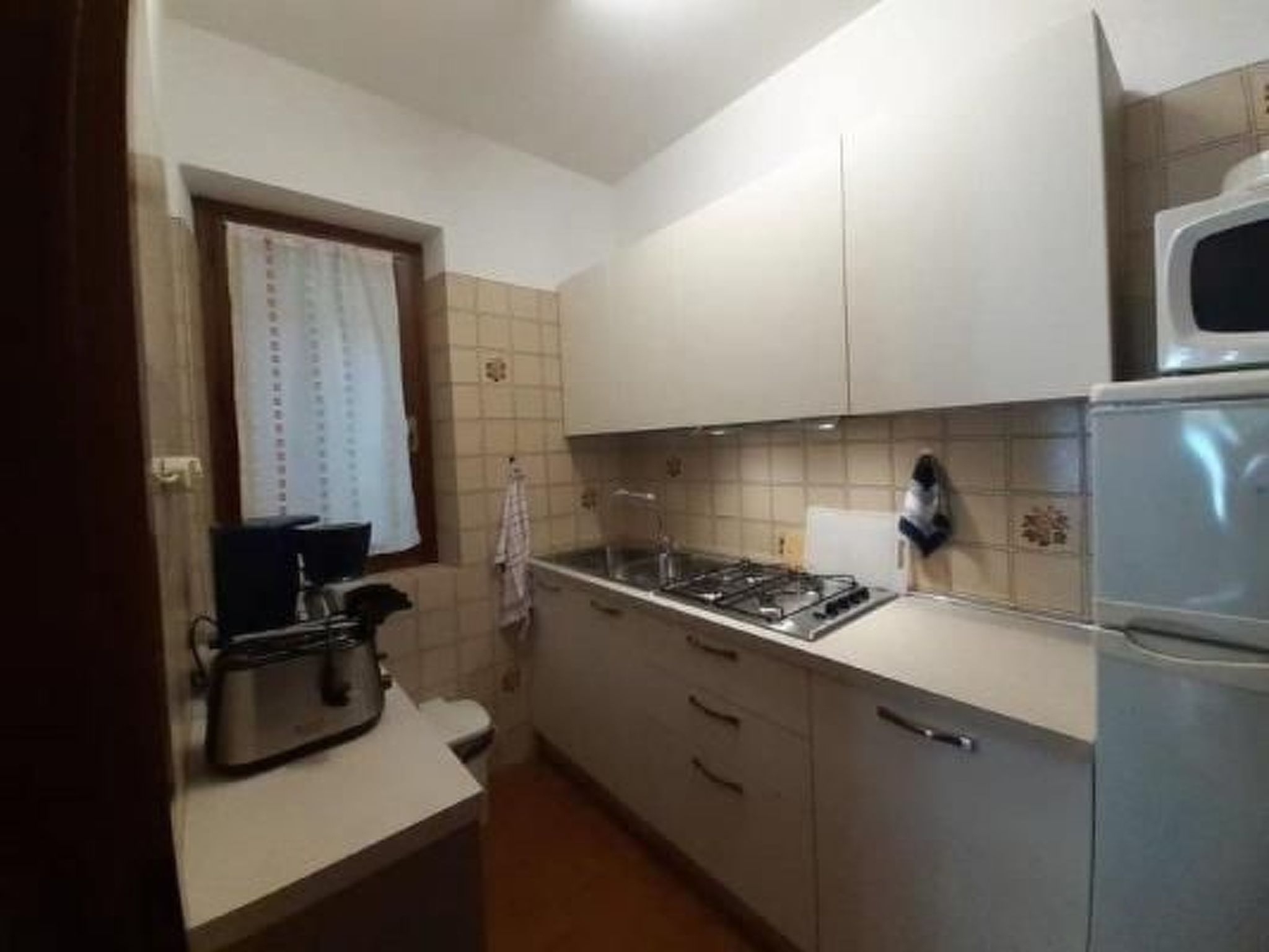 Photo of Zwei-Zimmer-Wohnung mit herrlicher Terrasse mit Seeblick