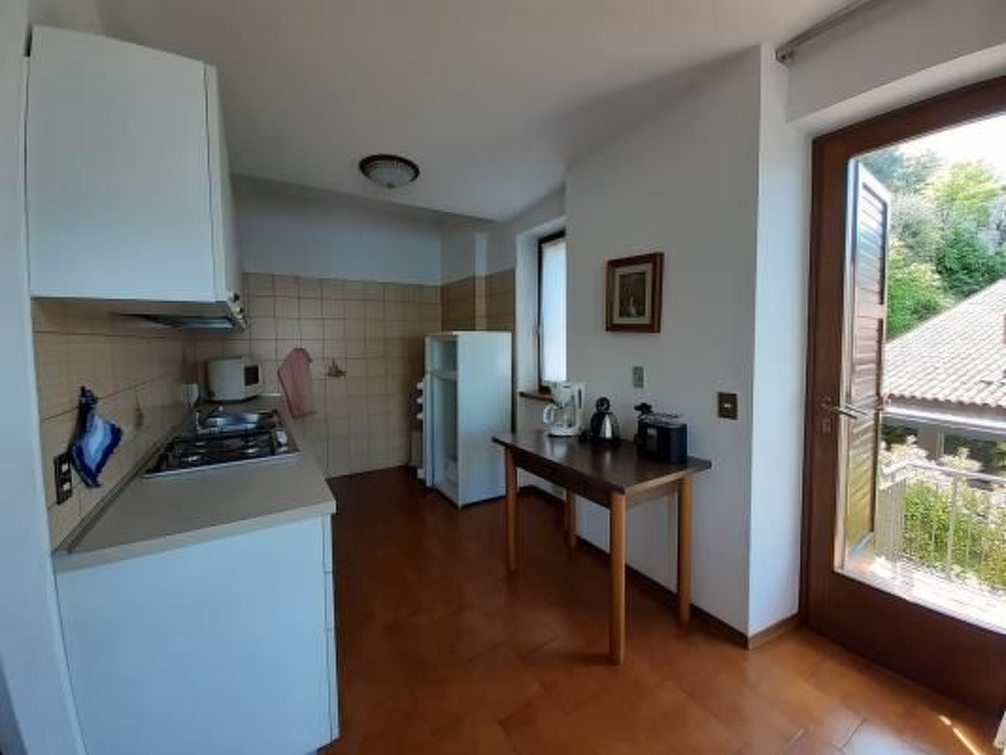 Photo of Zwei-Zimmer-Wohnung mit Balkon und herrlichem Seeblick