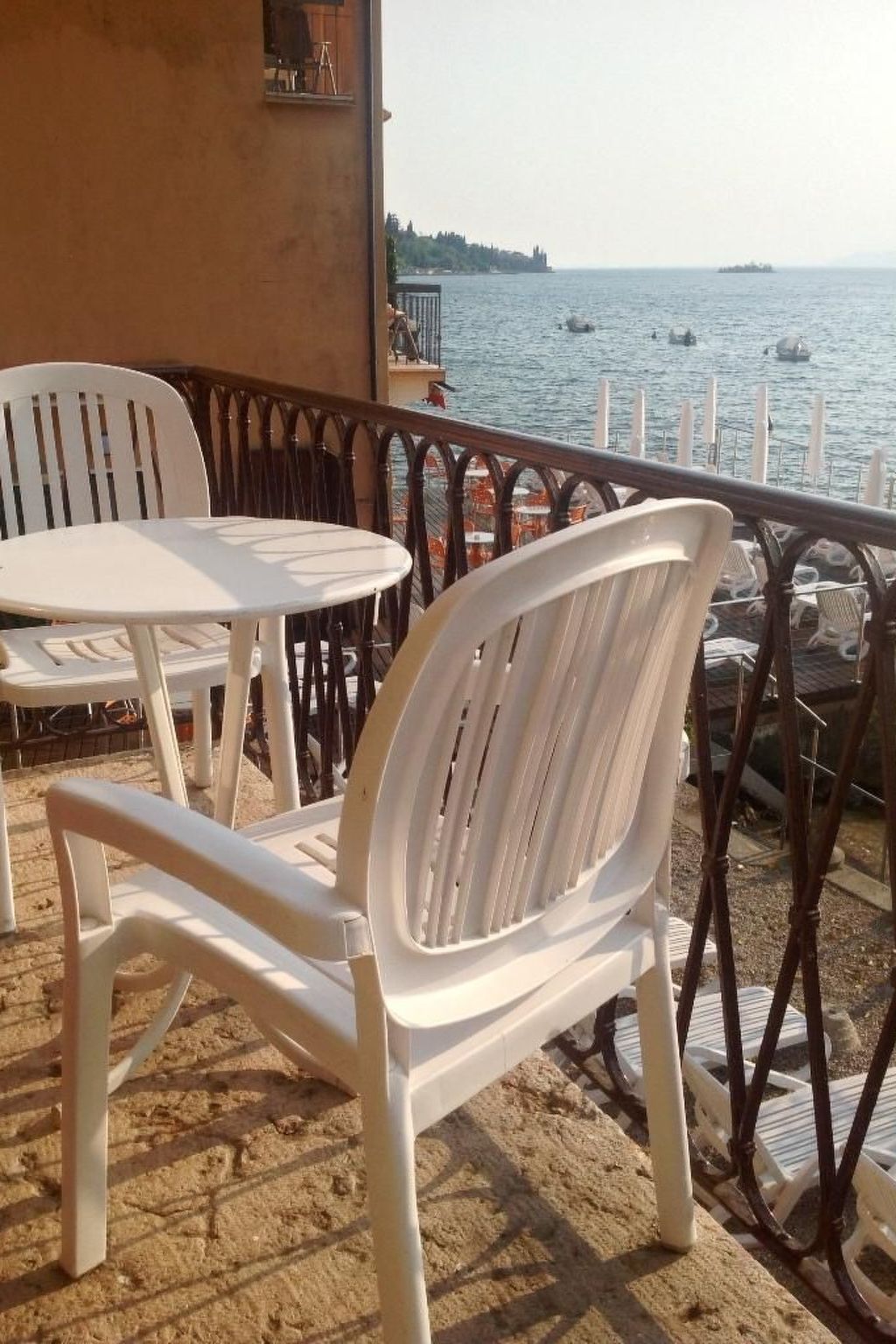 Photo of Zwei-Zimmer-Wohnung mit Seeblick