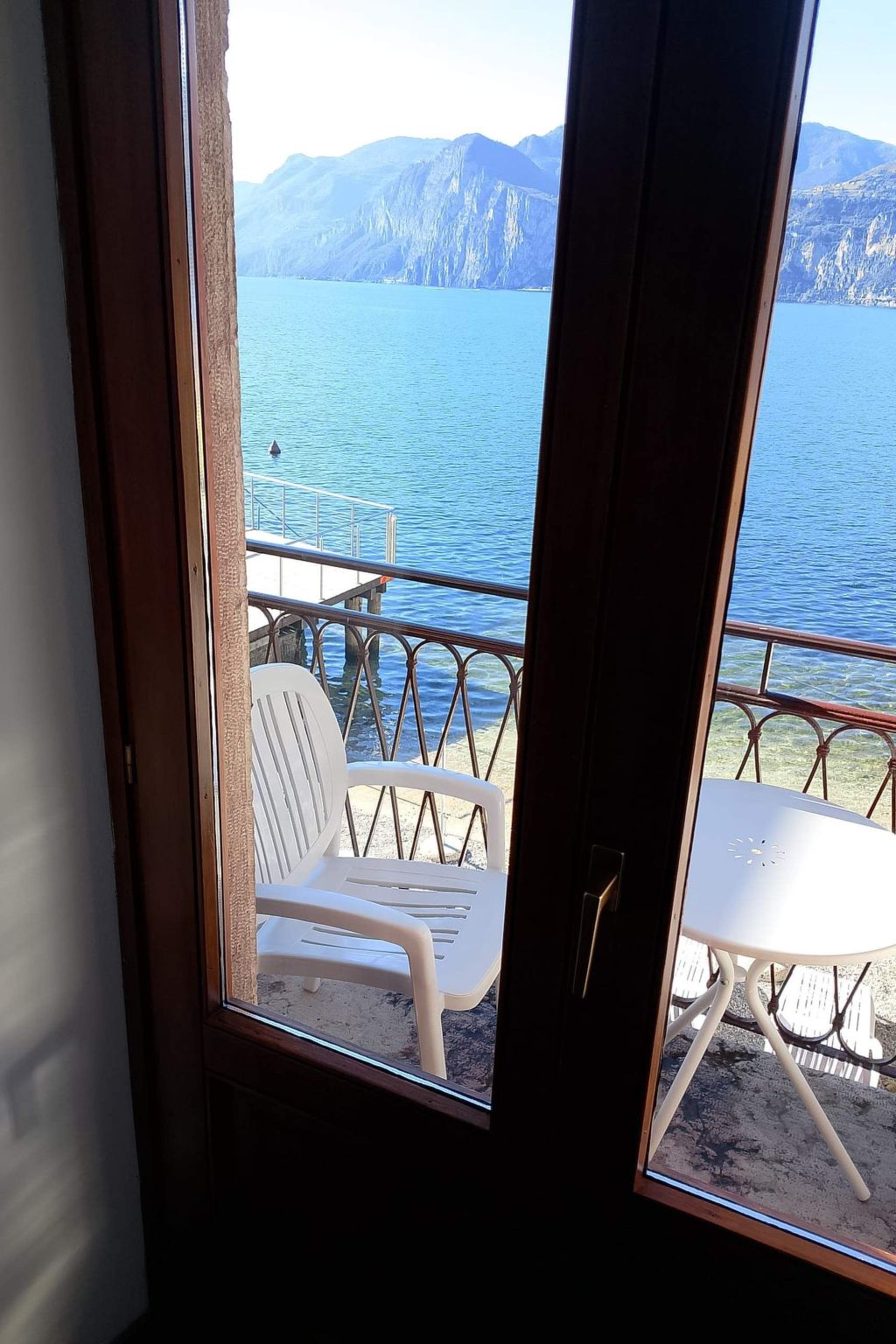 Photo of Zwei-Zimmer-Wohnung mit Seeblick