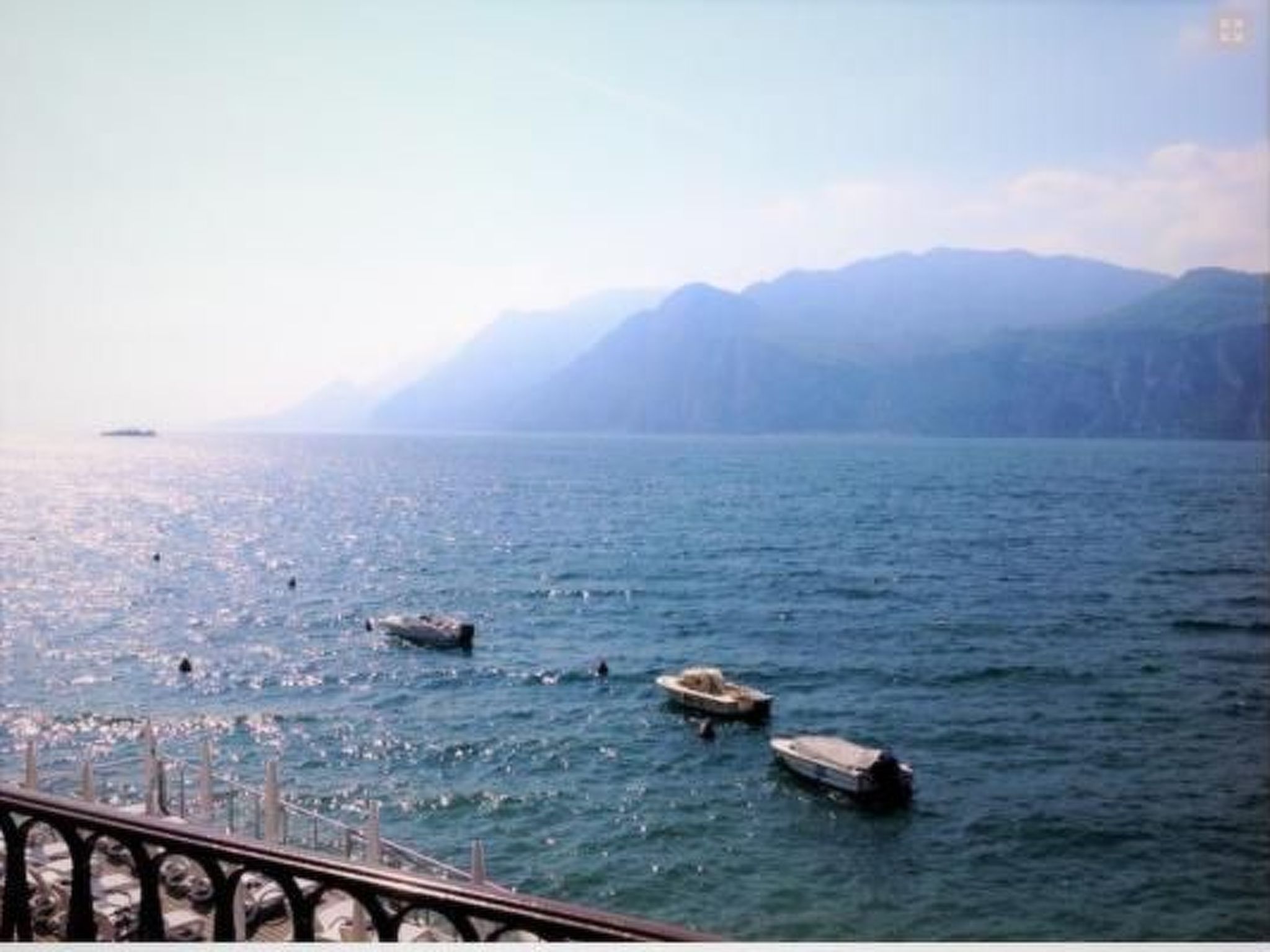 Photo of Zwei-Zimmer-Wohnung mit Seeblick