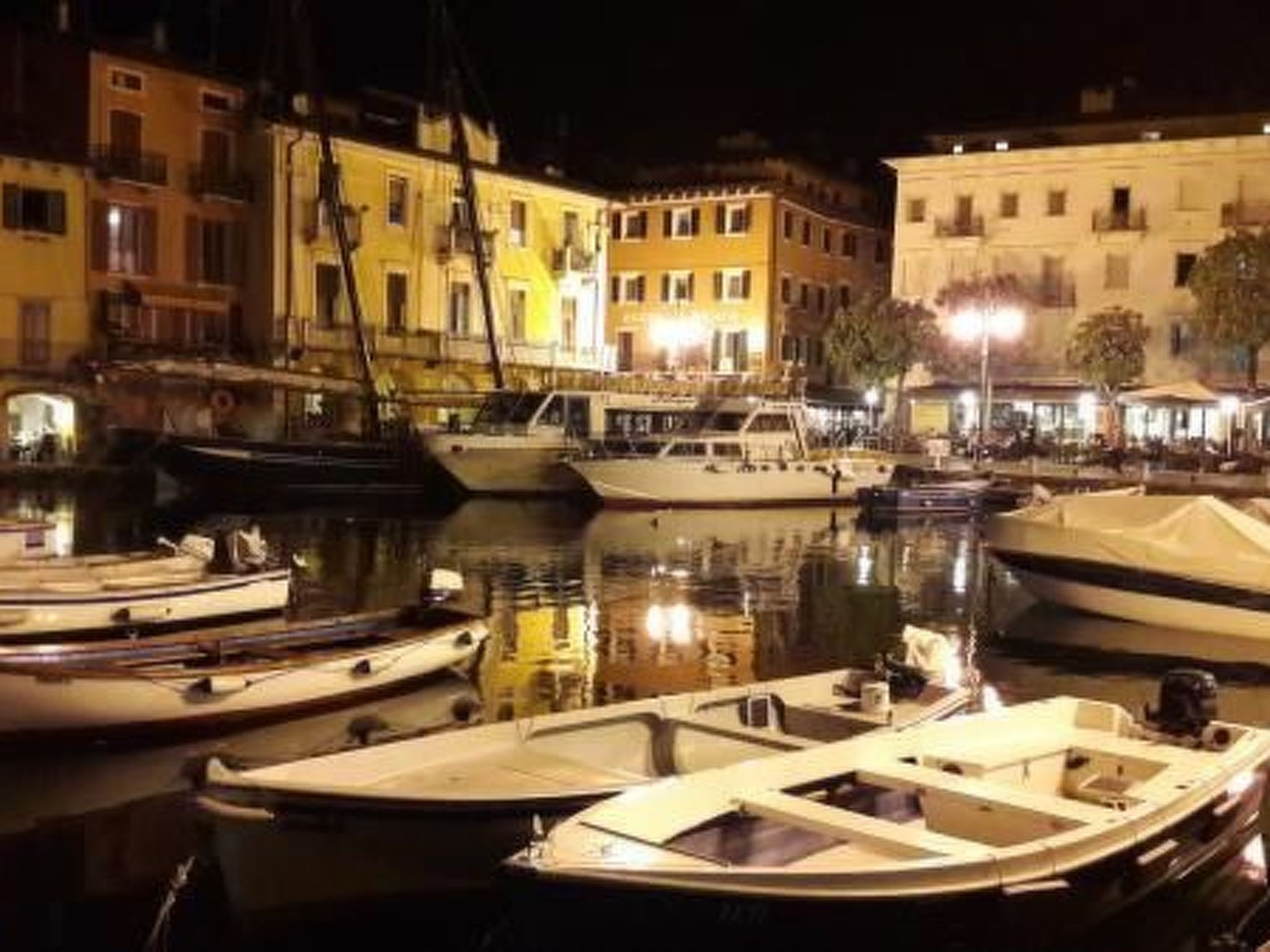 Photo of Zwei-Zimmer-Wohnung mit Seeblick