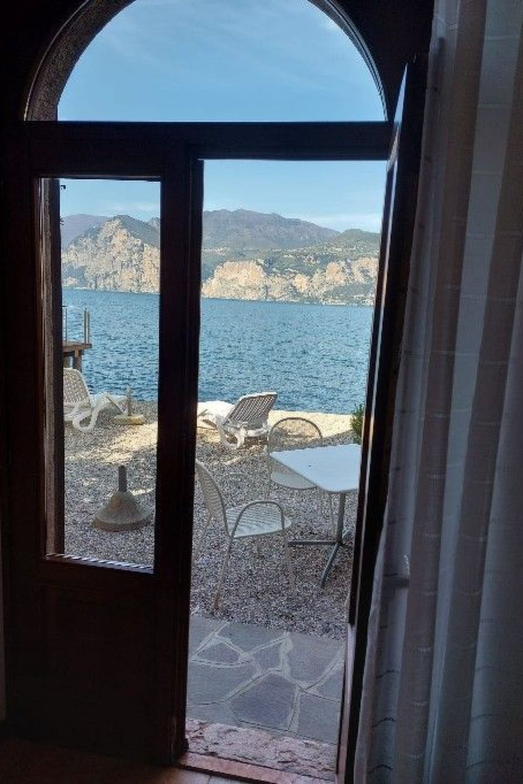 Photo of Zwei-Zimmer-Wohnung mit Seeblick