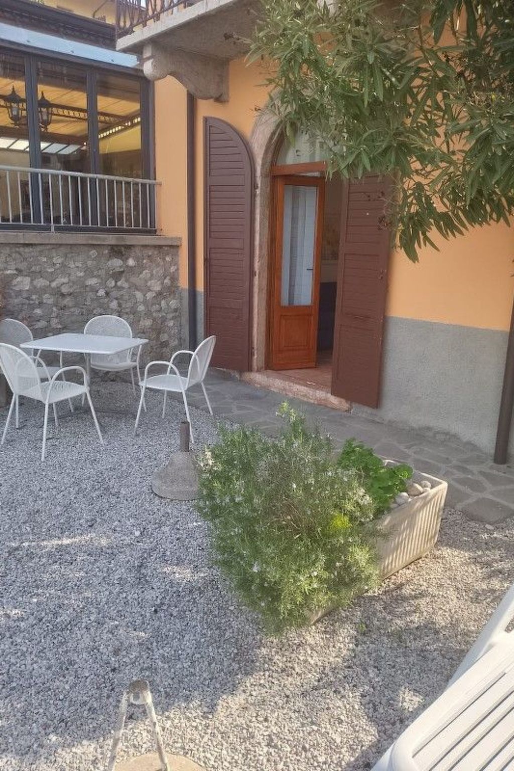 Photo of Zwei-Zimmer-Wohnung mit Seeblick