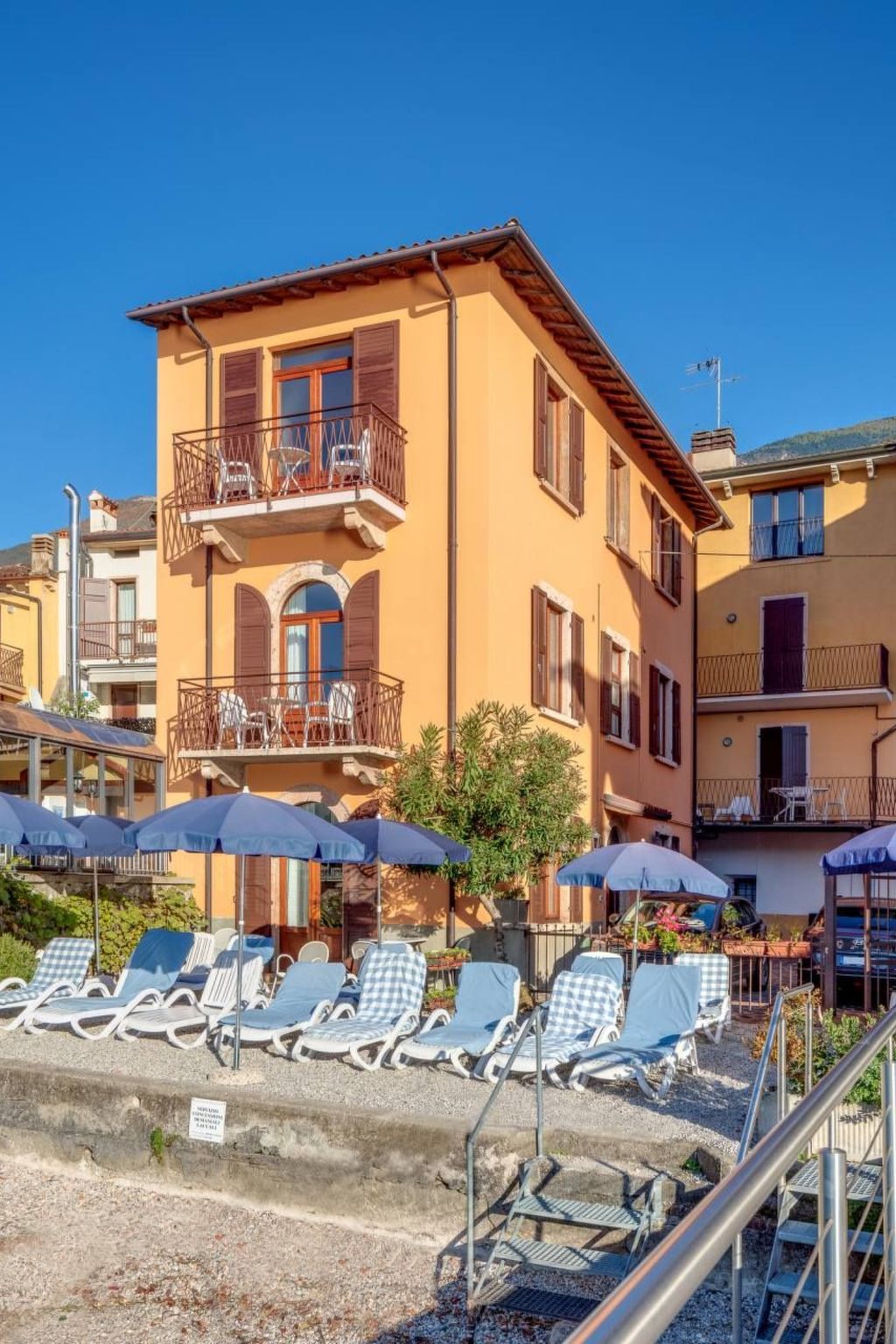 Photo of Zwei-Zimmer-Wohnung mit Seeblick