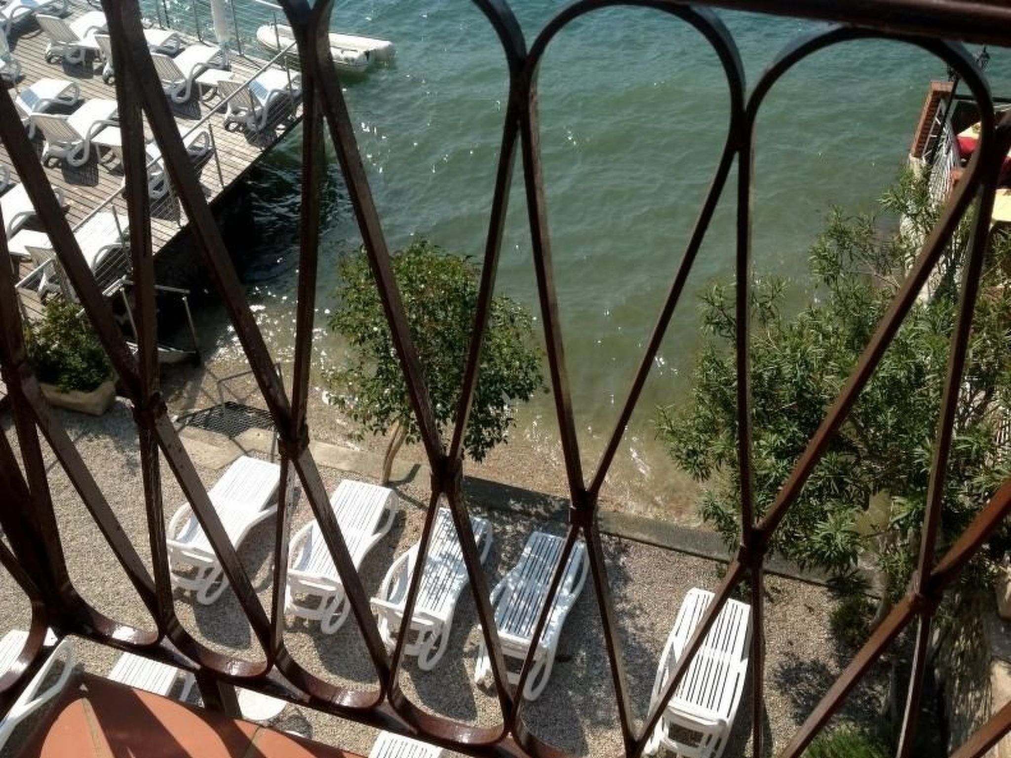 Photo of Zwei-Zimmer-Wohnung mit Seeblick