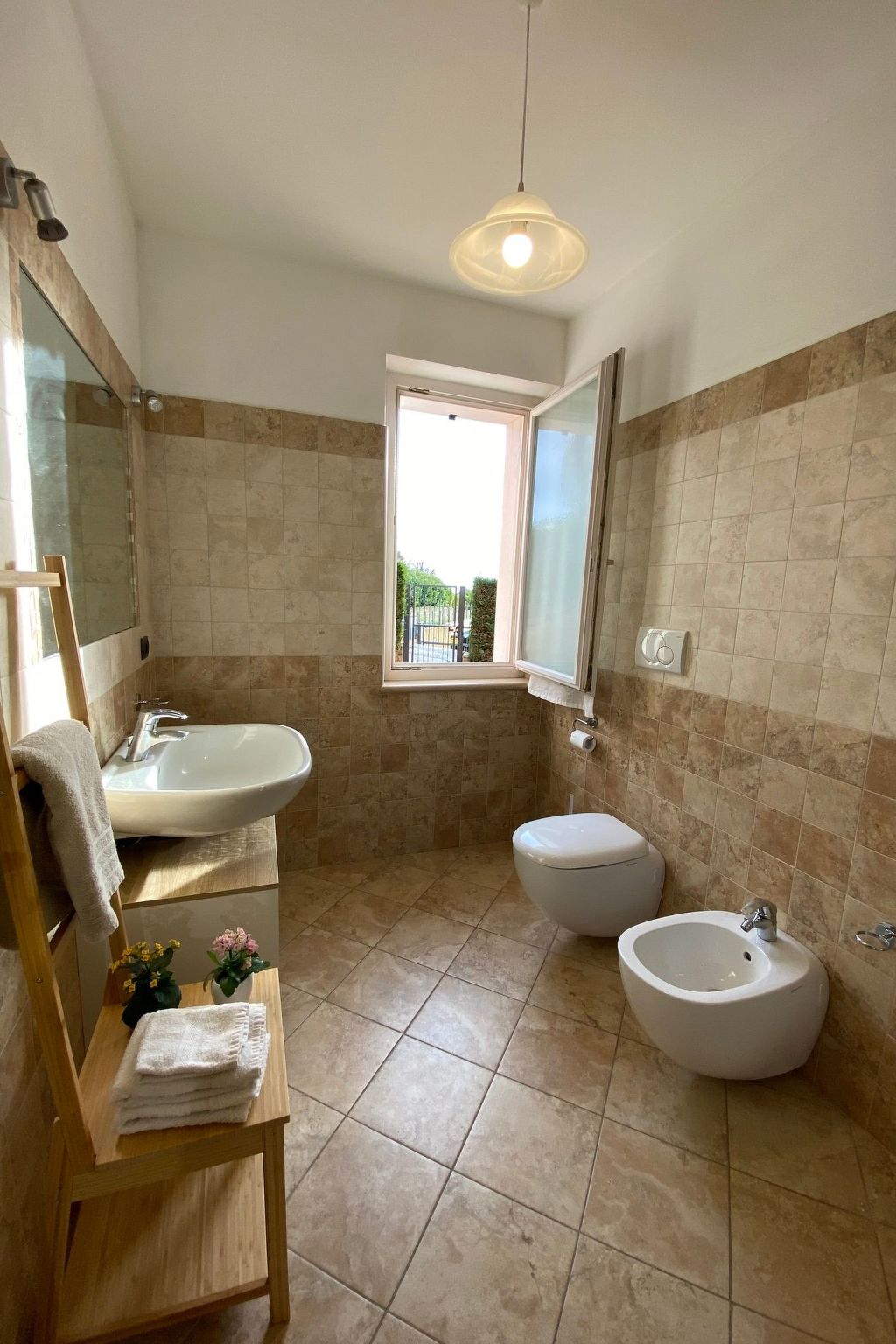 Ferienvilla mit Wasserblick-Inside