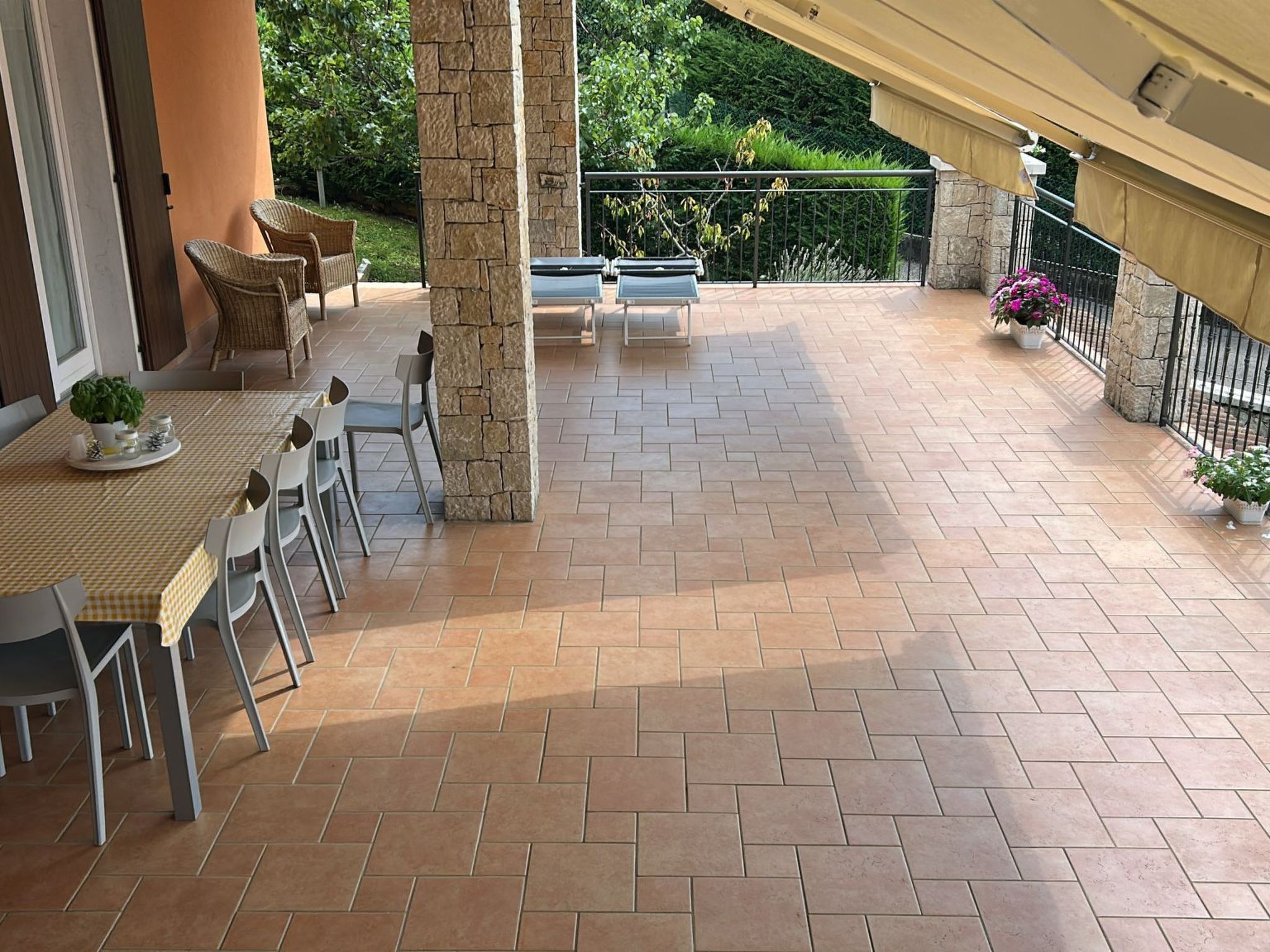 Ferienvilla mit Wasserblick-Inside