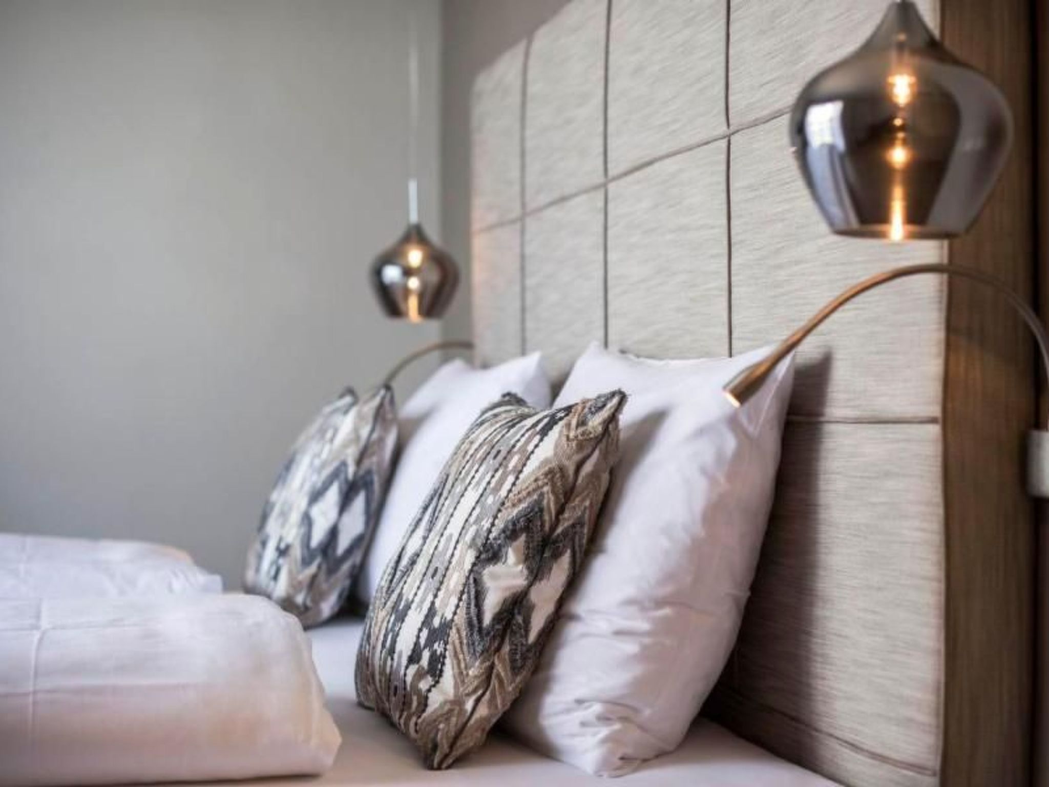 Luxusvilla am Gardasee mit privatem Badesteg-Binnen