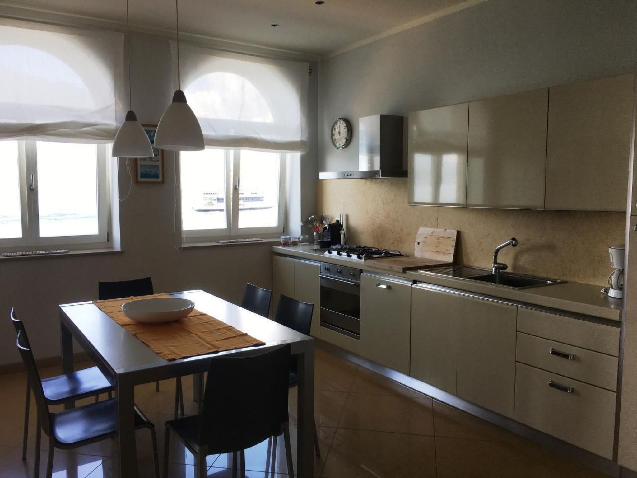 Wohnung 'Casa Cedraia' mit Wasserblick-Binnen