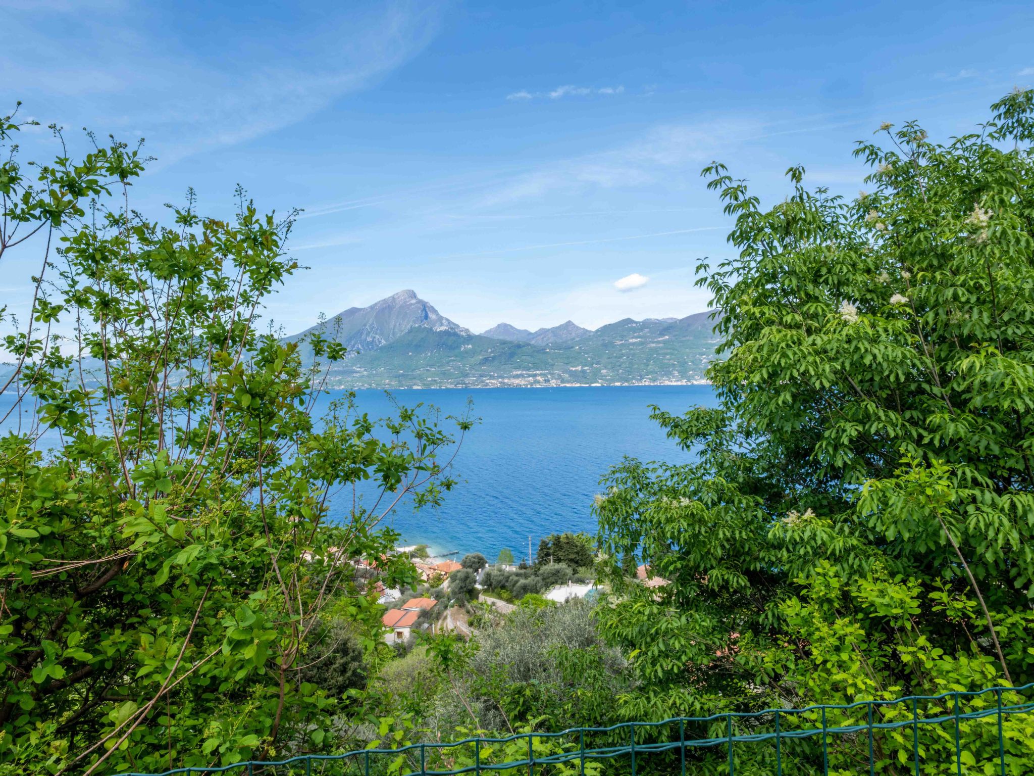 Privater Pool und herrlicher Seeblick-Binnen