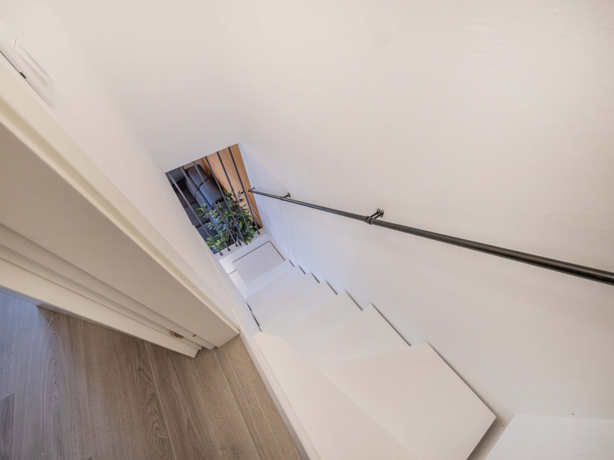 Privater Pool und herrlicher Seeblick-Binnen