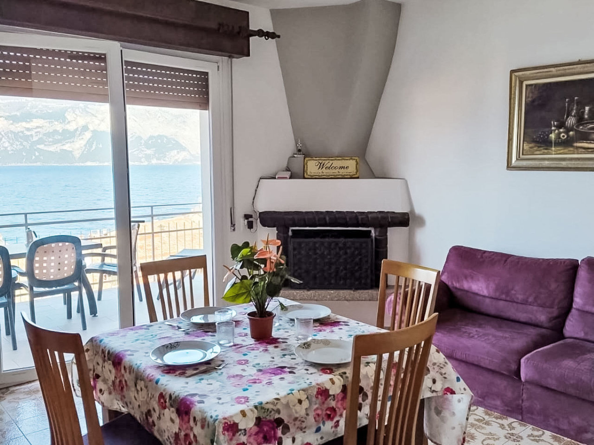 Gelbe Wohnung 65qm mit Garten und Seeblick