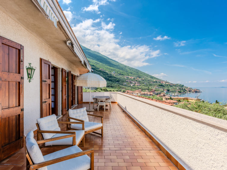 Meerzicht en strand op loopafstand: Appartement Papandrea in Brenzone in Brenzone