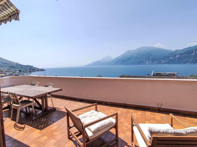 Brenzone accommodation cottages for rent in Brenzone apartments to rent in Brenzone holiday homes to rent in Brenzone