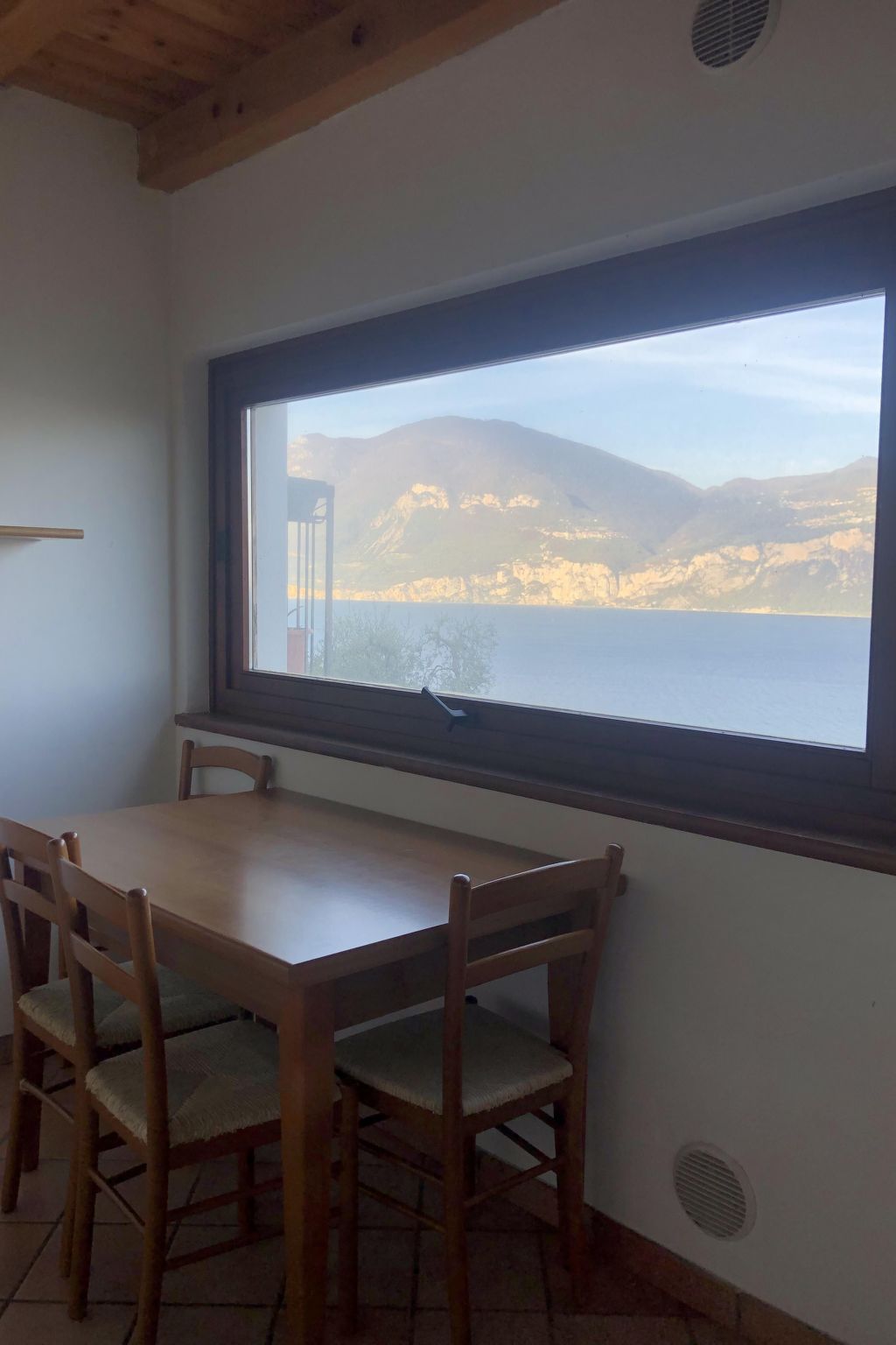 NR 7 CASA MARGHERITA-Binnen