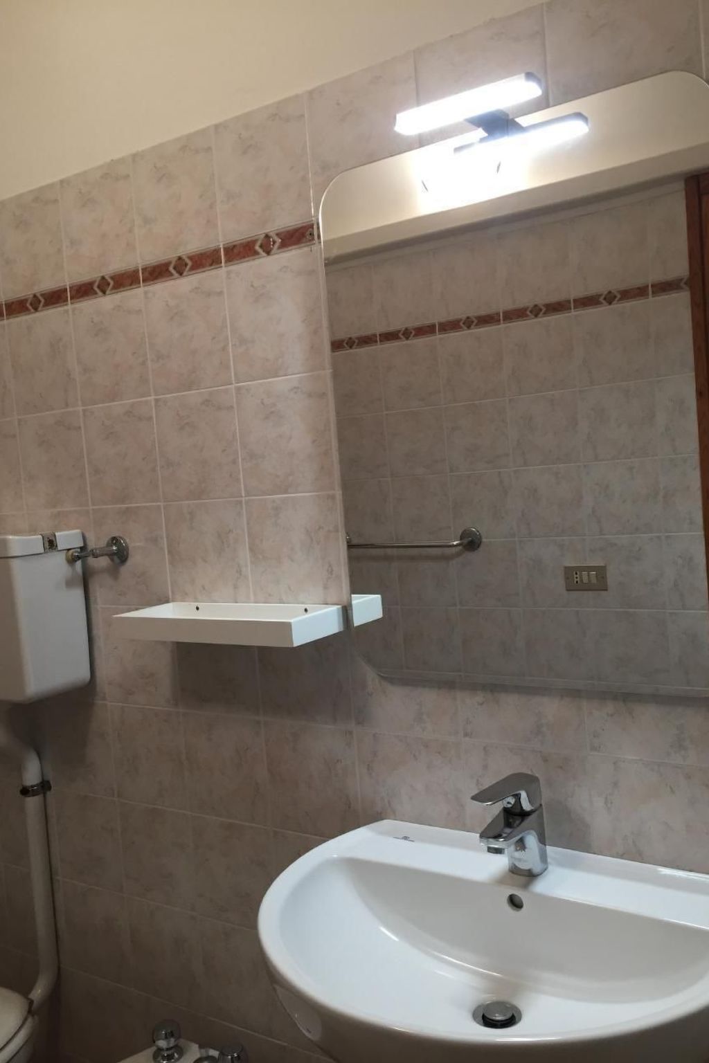 Wohnung nr. 2 im Casa Mary mit Balkon und Seeblick-Binnen