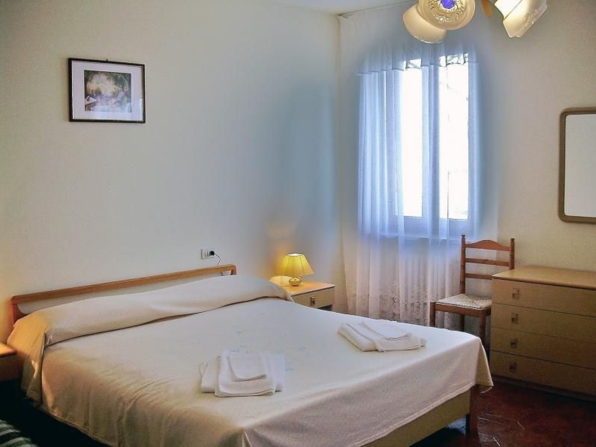 Wohnung mit schönem Garten-Dedans