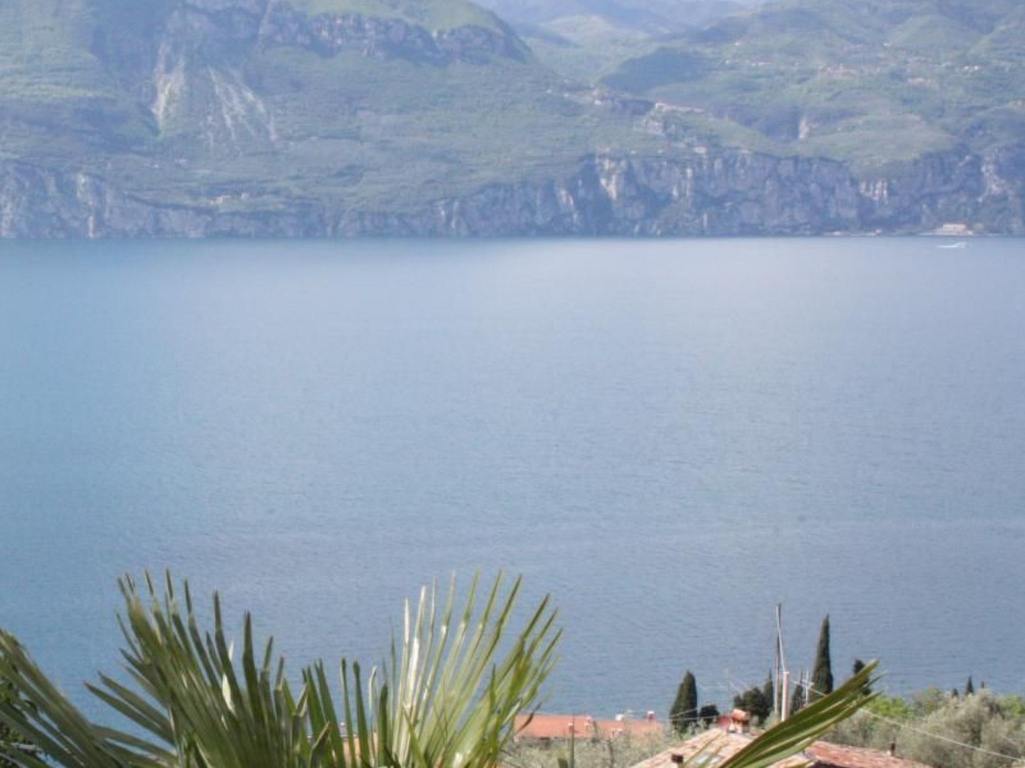 Wohnung mit schönem Garten-Dedans