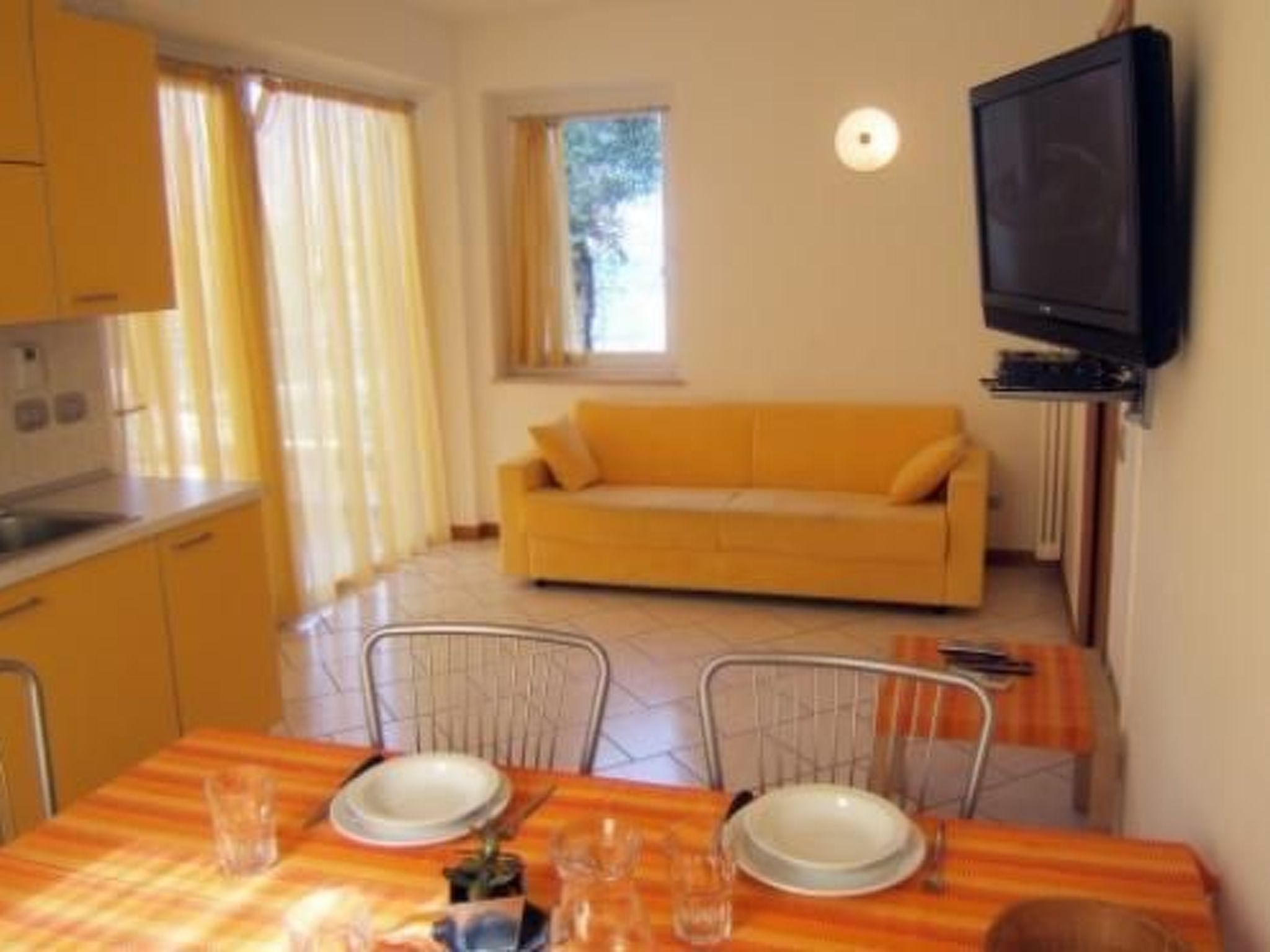 Photo of Mary Apartments mit Schwimmbadbenutzung zona centrale