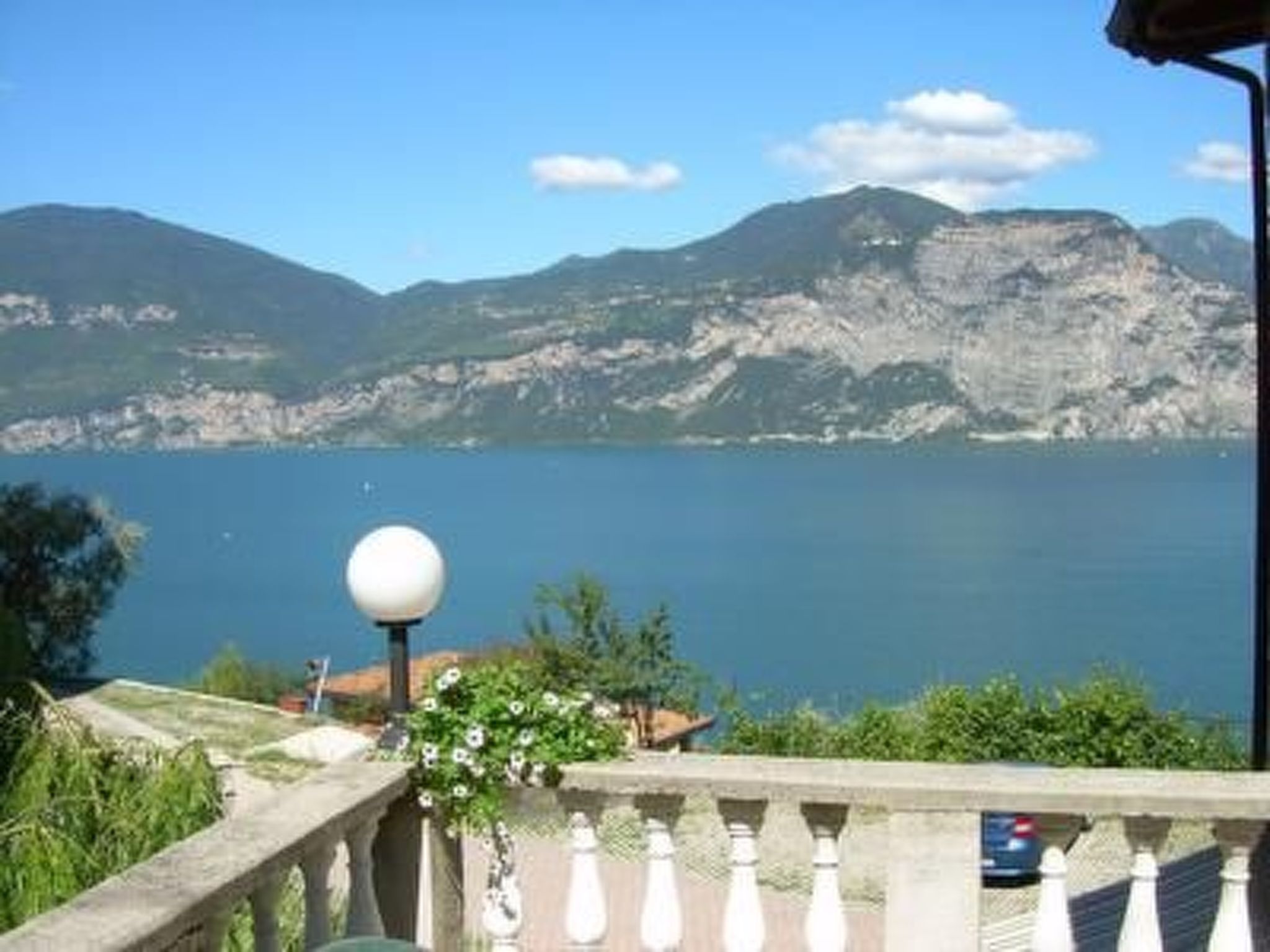 Mit Blick auf das Wasser-Binnen